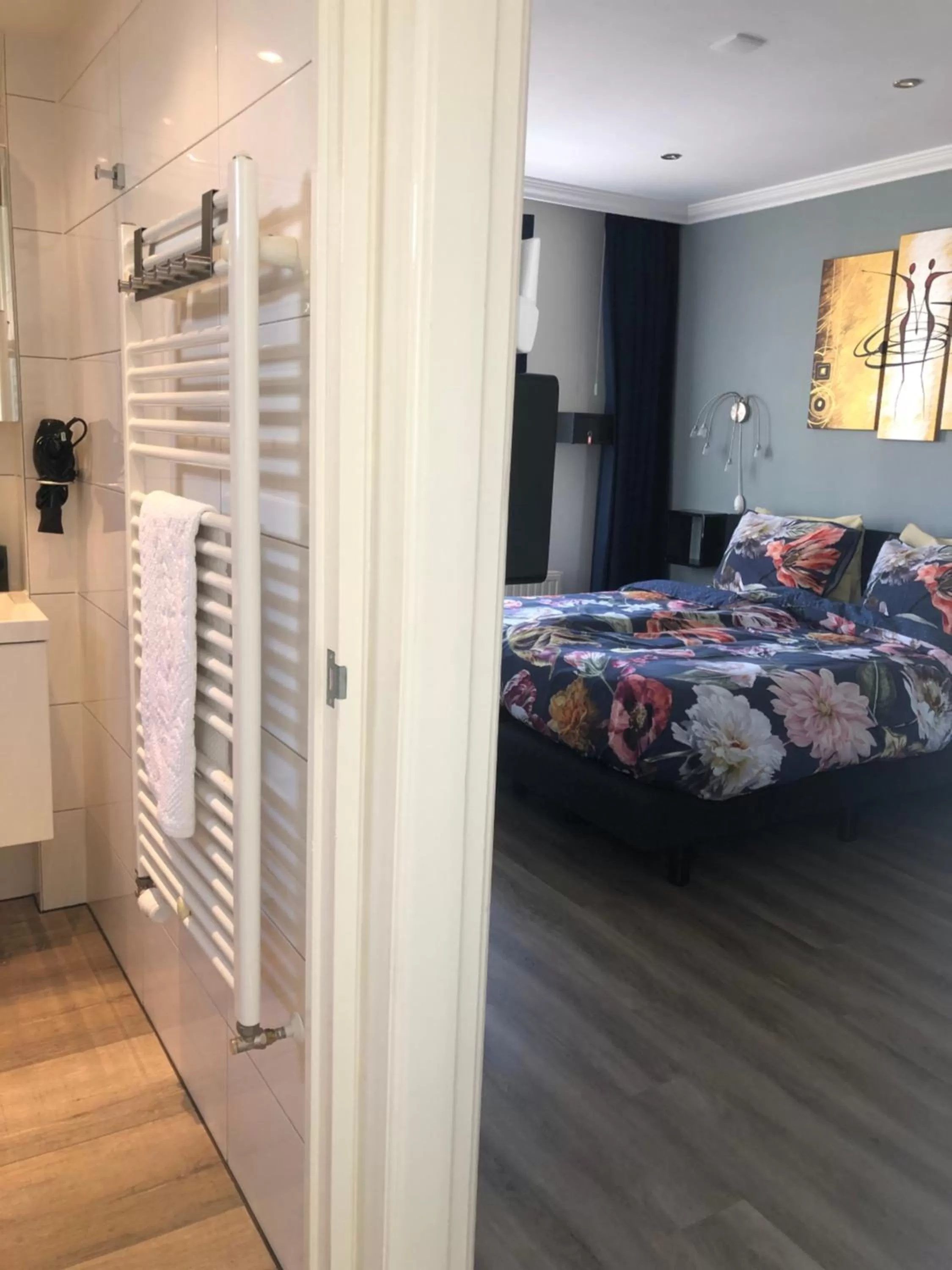 Bathroom, Bed in SEA MORE