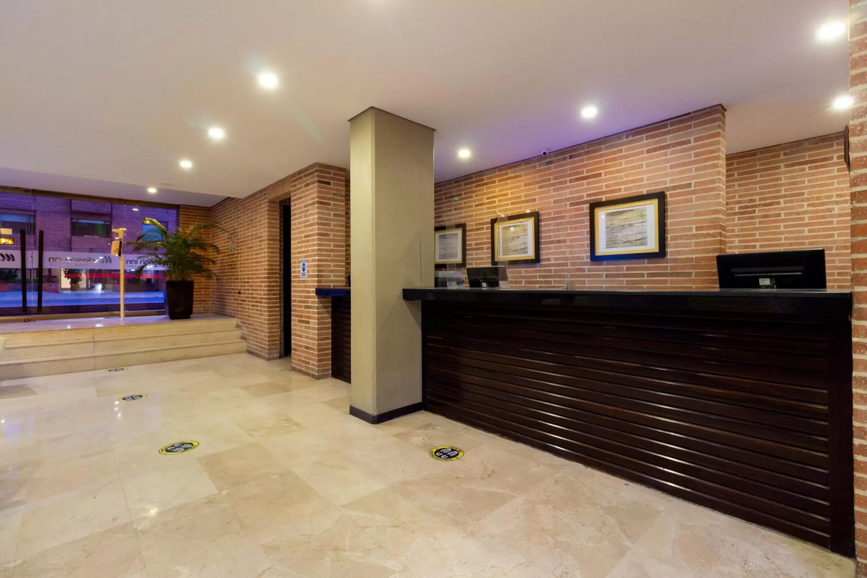 Lobby or reception, Lobby/Reception in Hotel Madisson Inn Luxury By GEH Suites