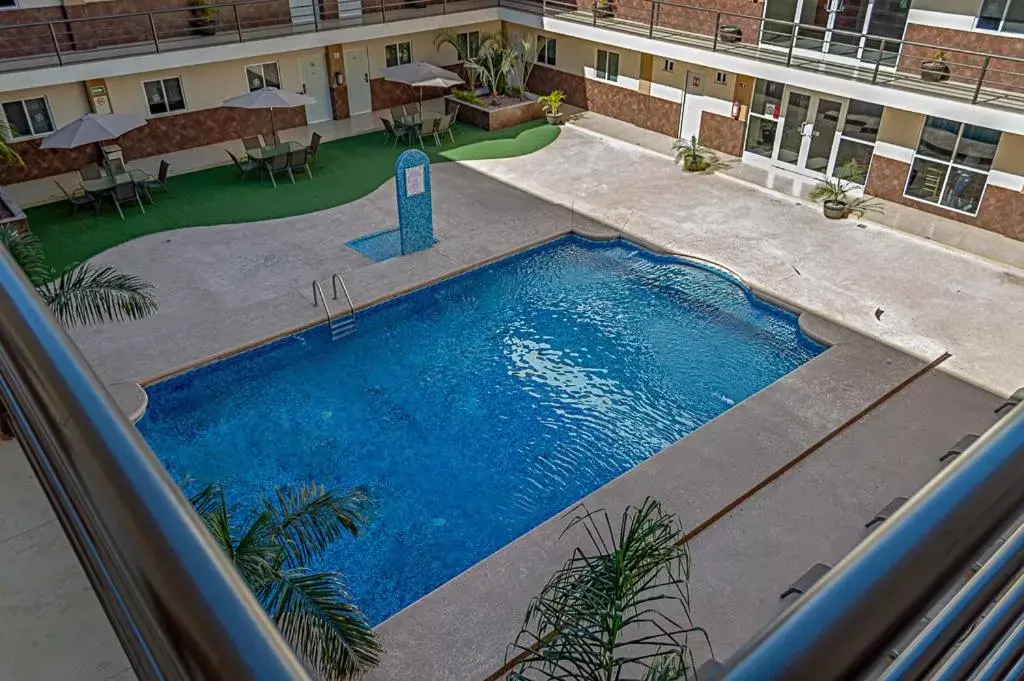 Swimming pool in Gran Hotel Residencial Galerias