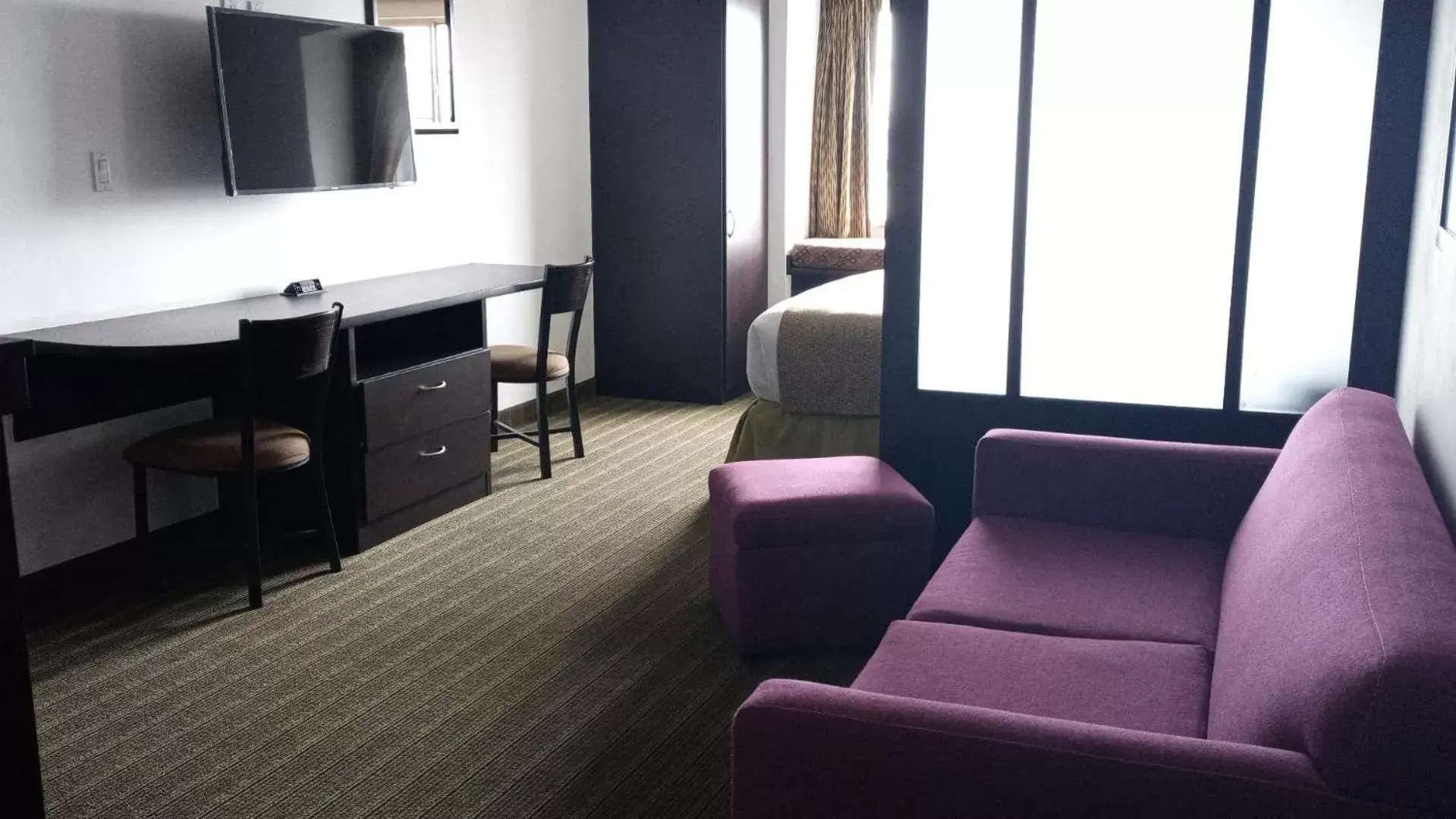 Area and facilities, Seating Area in Microtel Inn and Suites by Wyndham Toluca