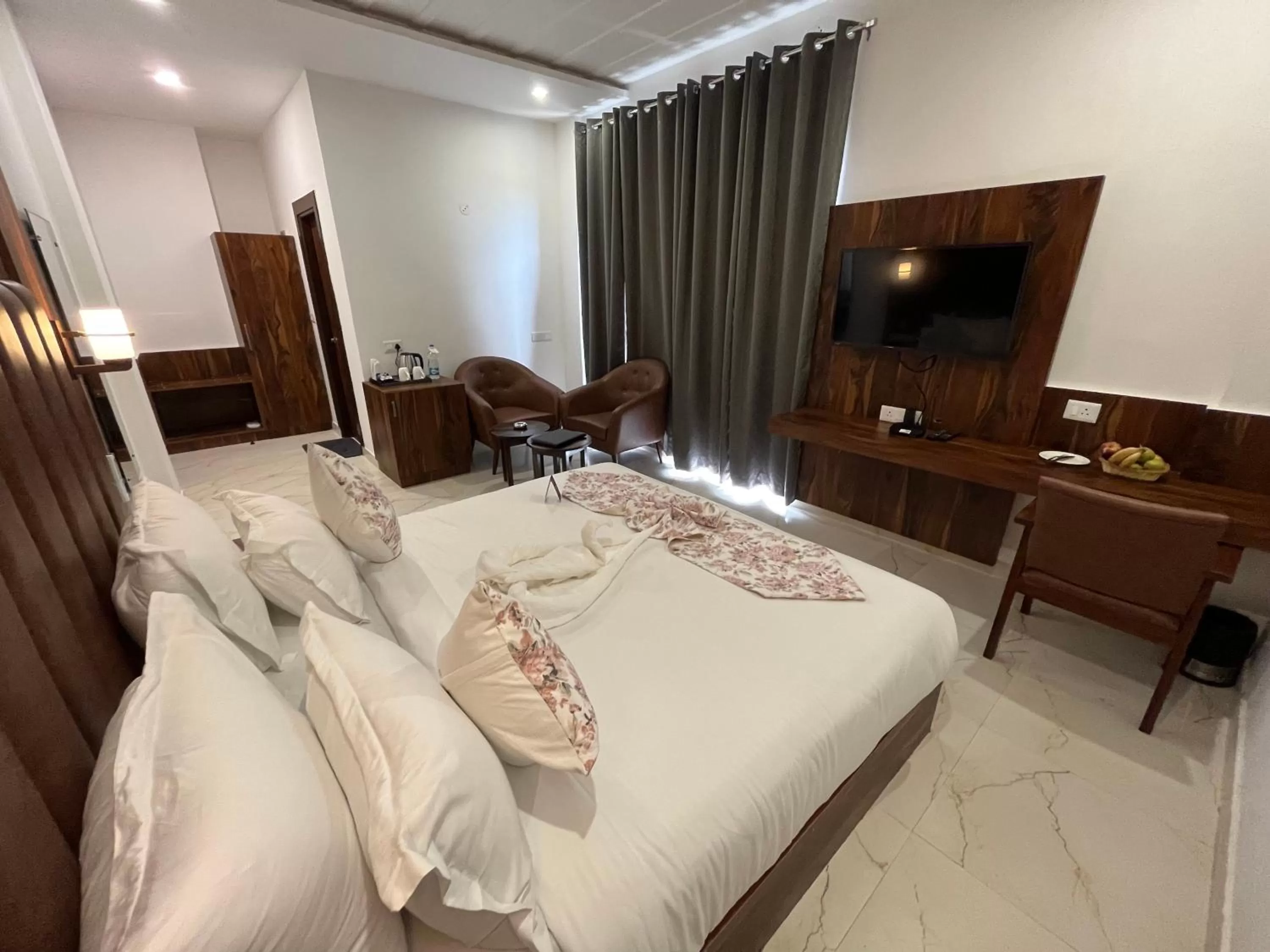 Bedroom, Bed in Click Collection The Abode, Dharamshala