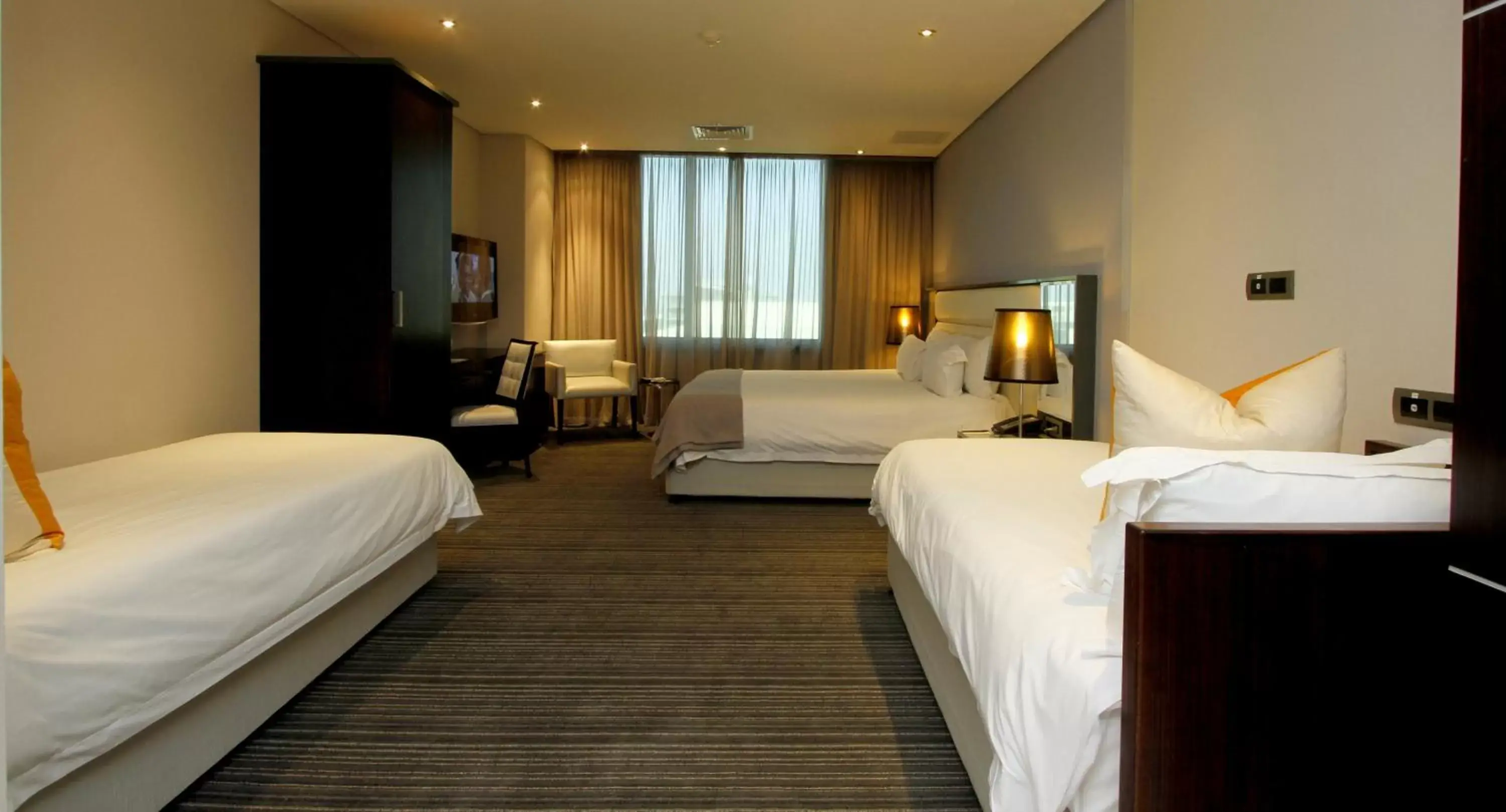 Bed in Coastlands Umhlanga Hotel and Convention Centre