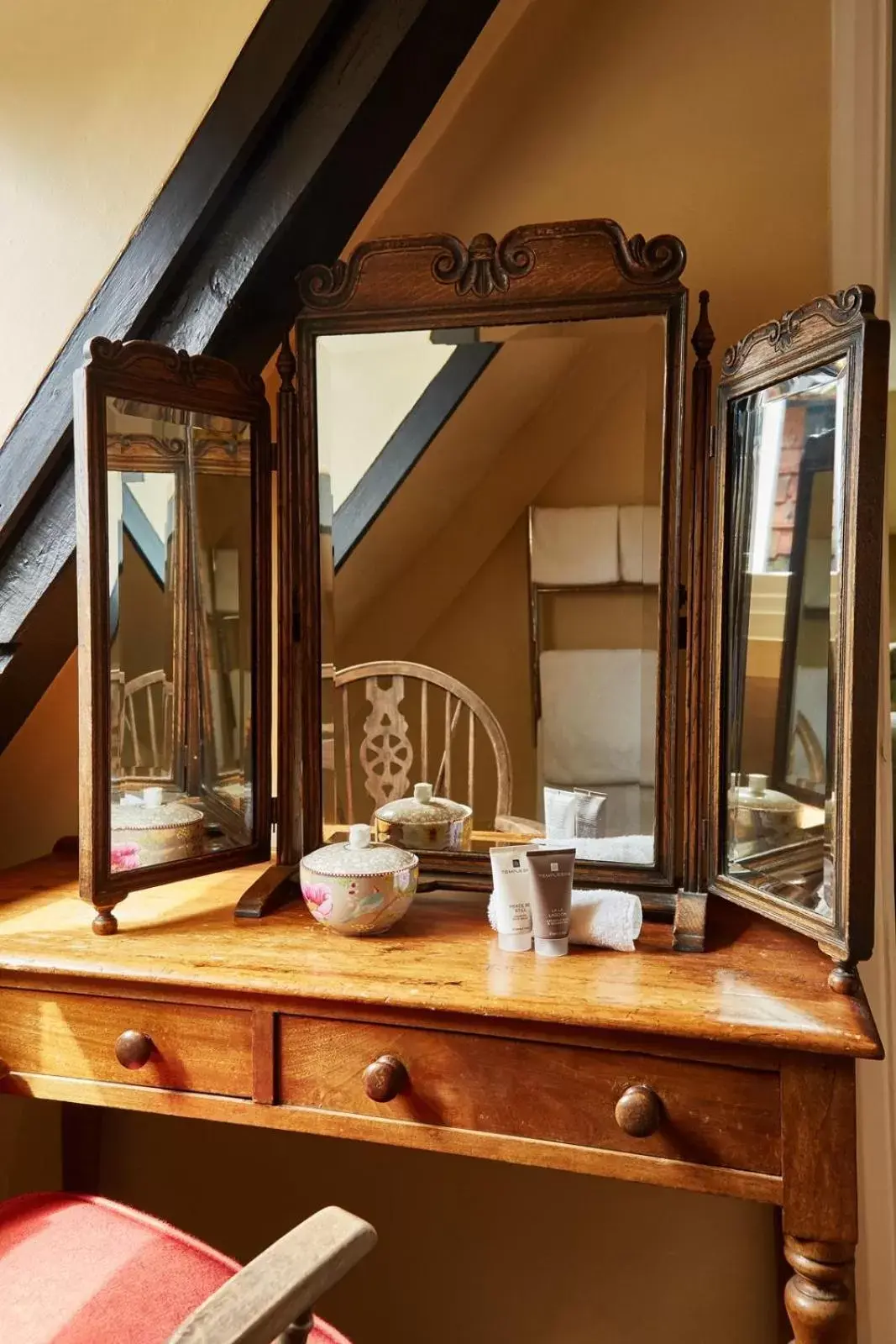 Bedroom, Bathroom in Spread Eagle Hotel And Spa