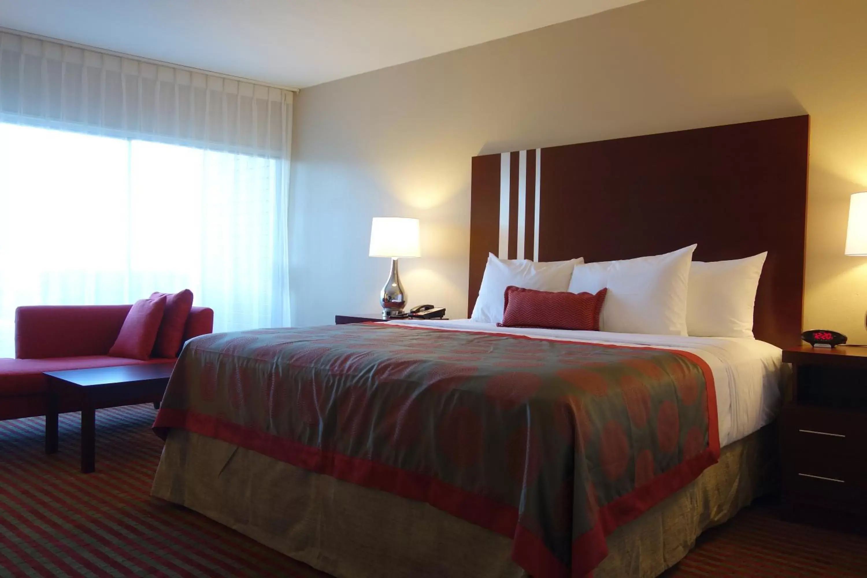 Bedroom, Bed in Ramada by Wyndham Sacramento