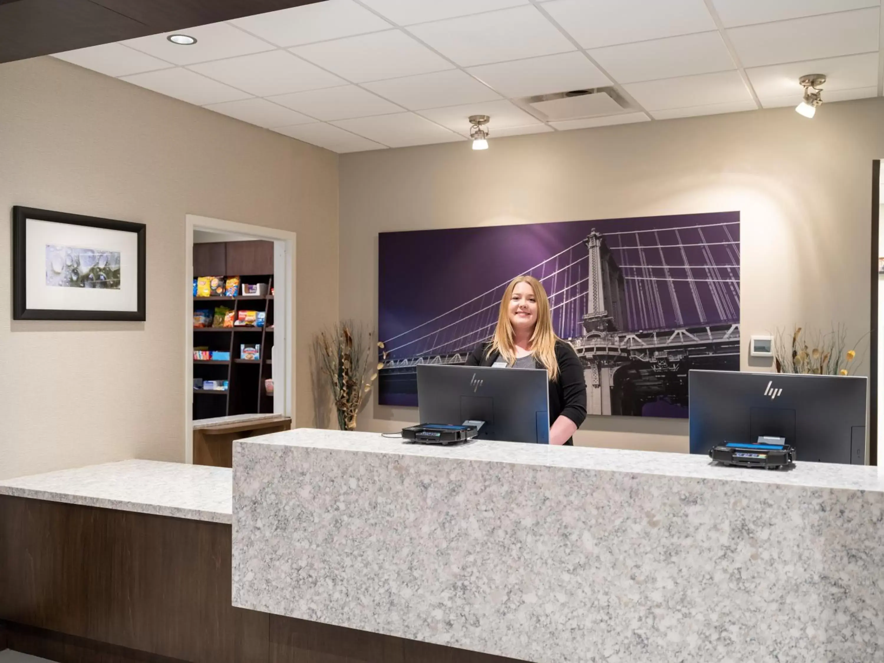 Property building, Lobby/Reception in Staybridge Suites - Sioux City Southeast, an IHG Hotel