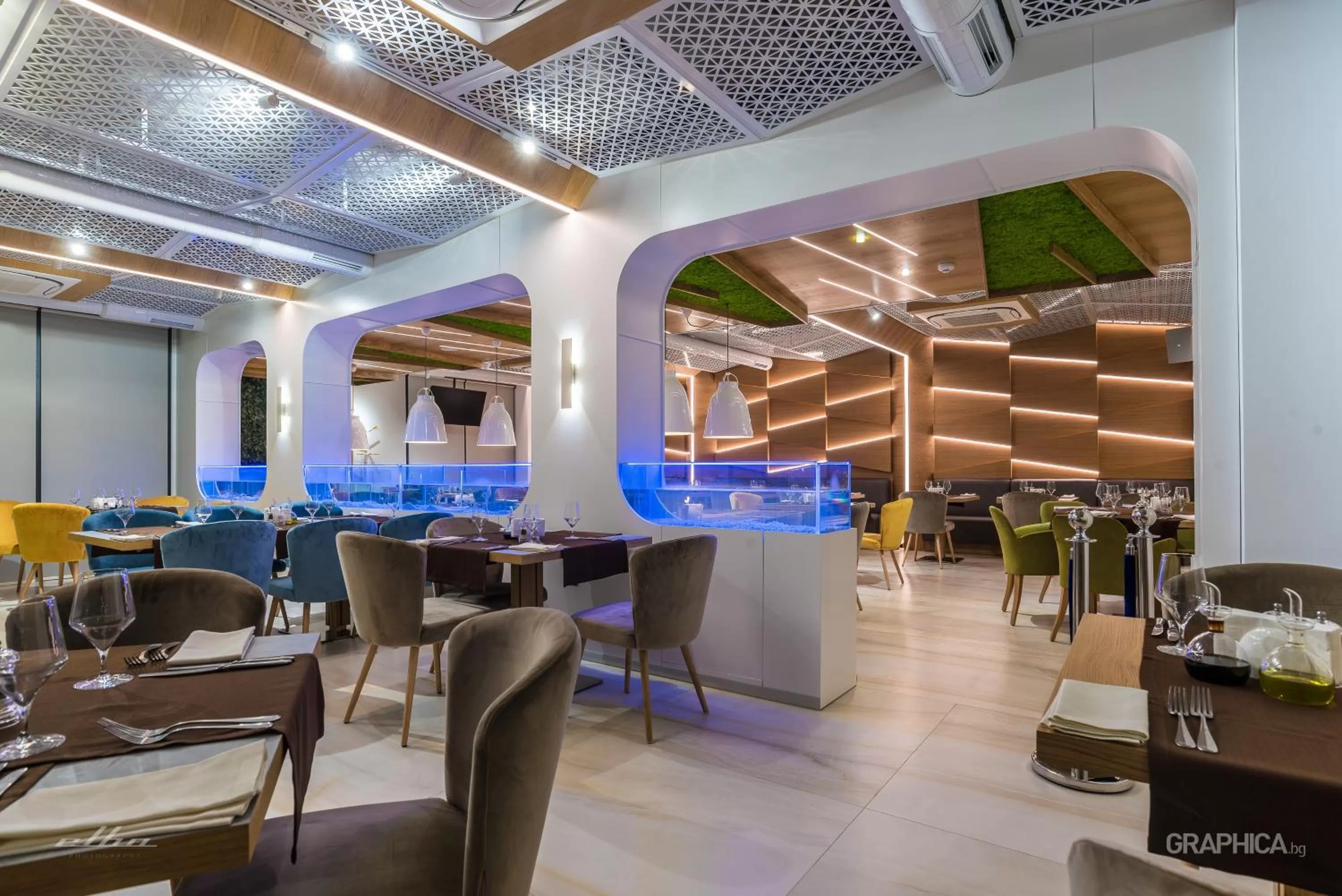 Restaurant/places to eat in 103 Degrees Hotel & Spa