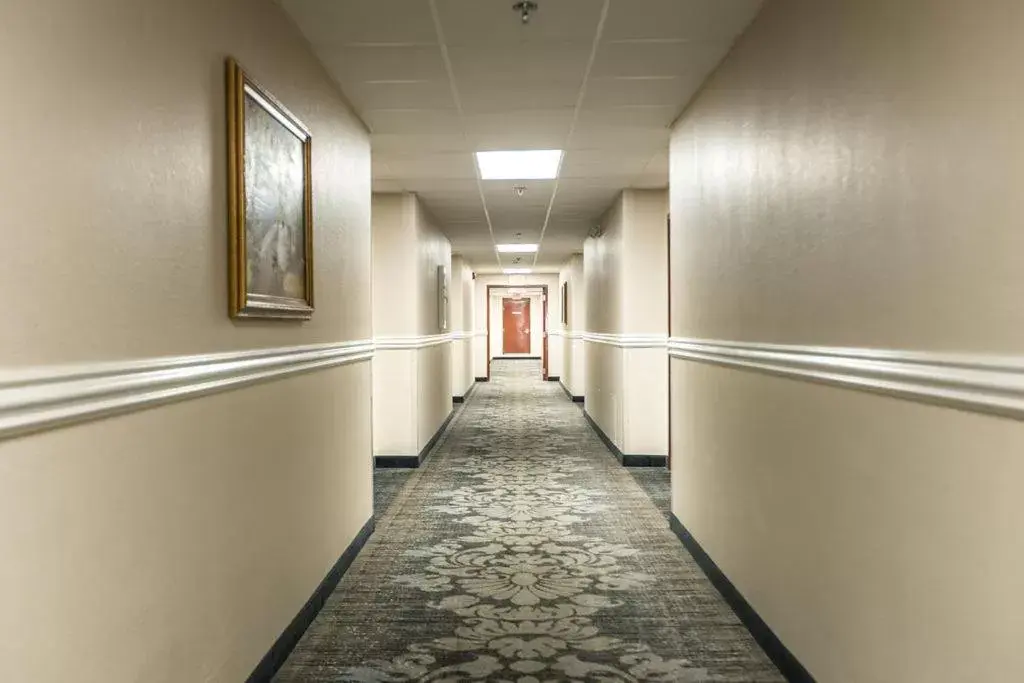 Property building in Savannah House Hotel Property building in Savannah House Hotel