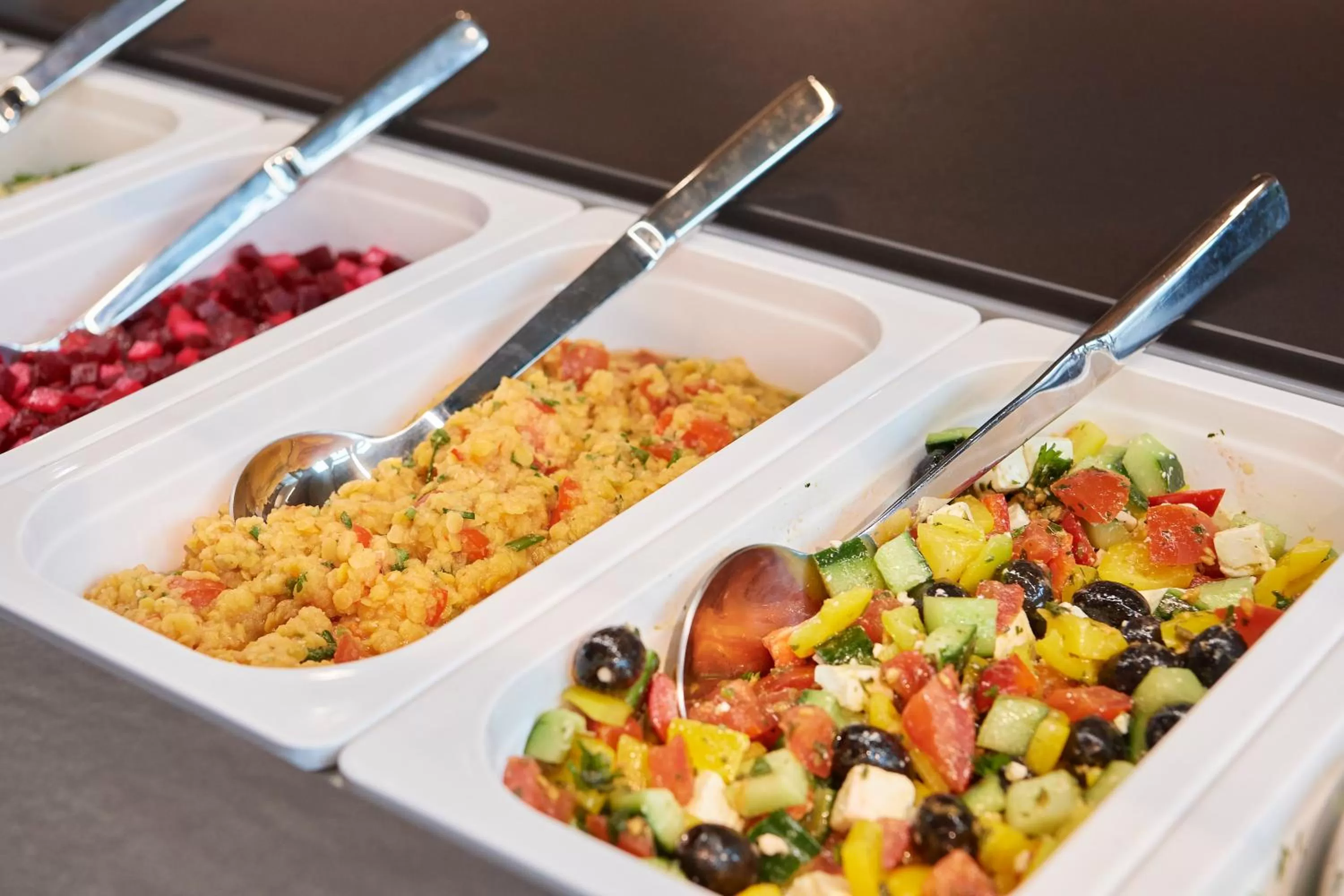 Restaurant/places to eat in Lumen Apartments