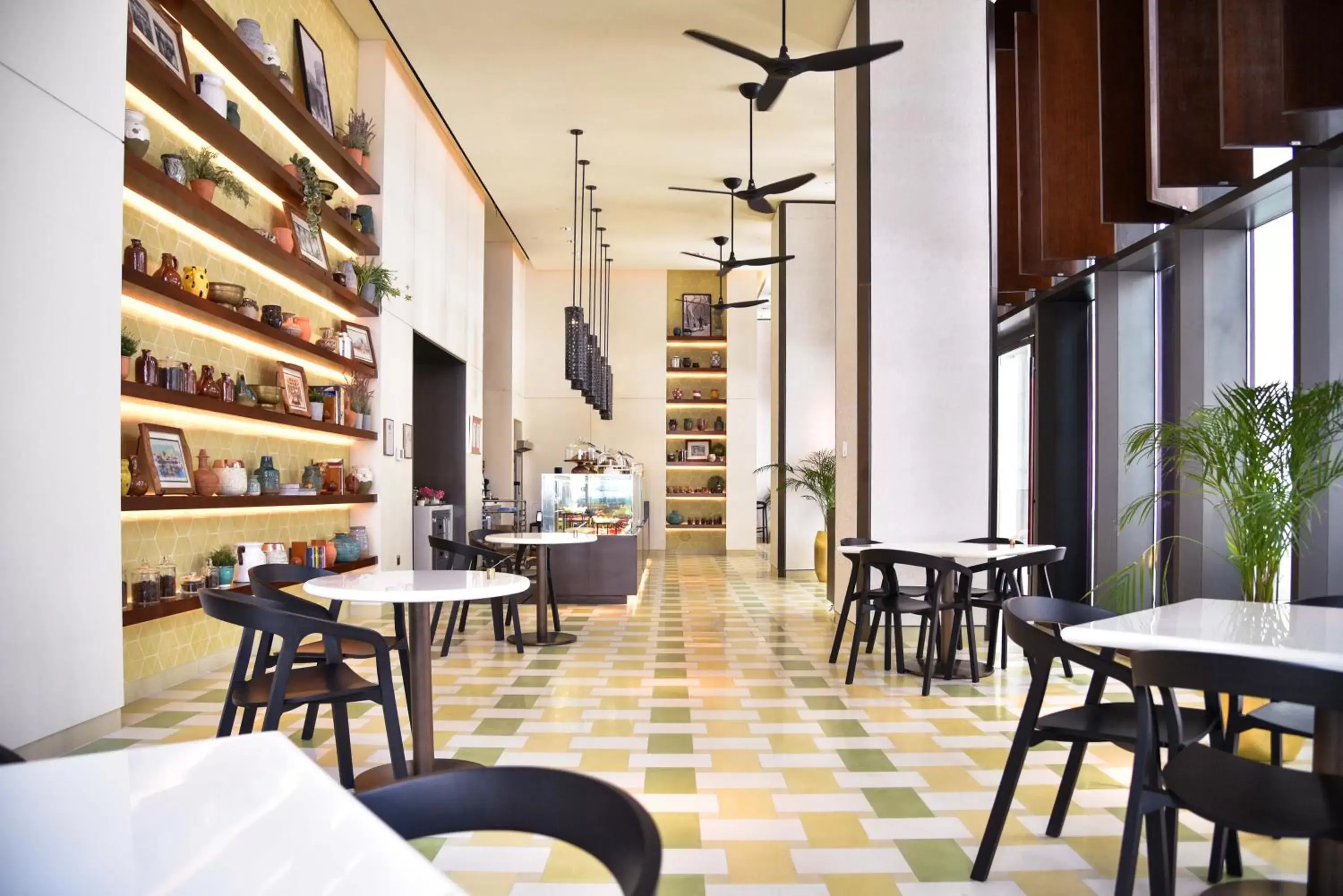 Restaurant/places to eat, Lounge/Bar in Park Hyatt Doha