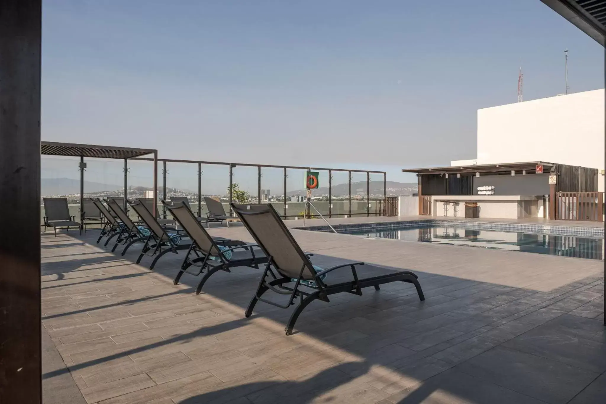Swimming pool, Balcony/Terrace in Holiday Inn Guadalajara Select, an IHG Hotel