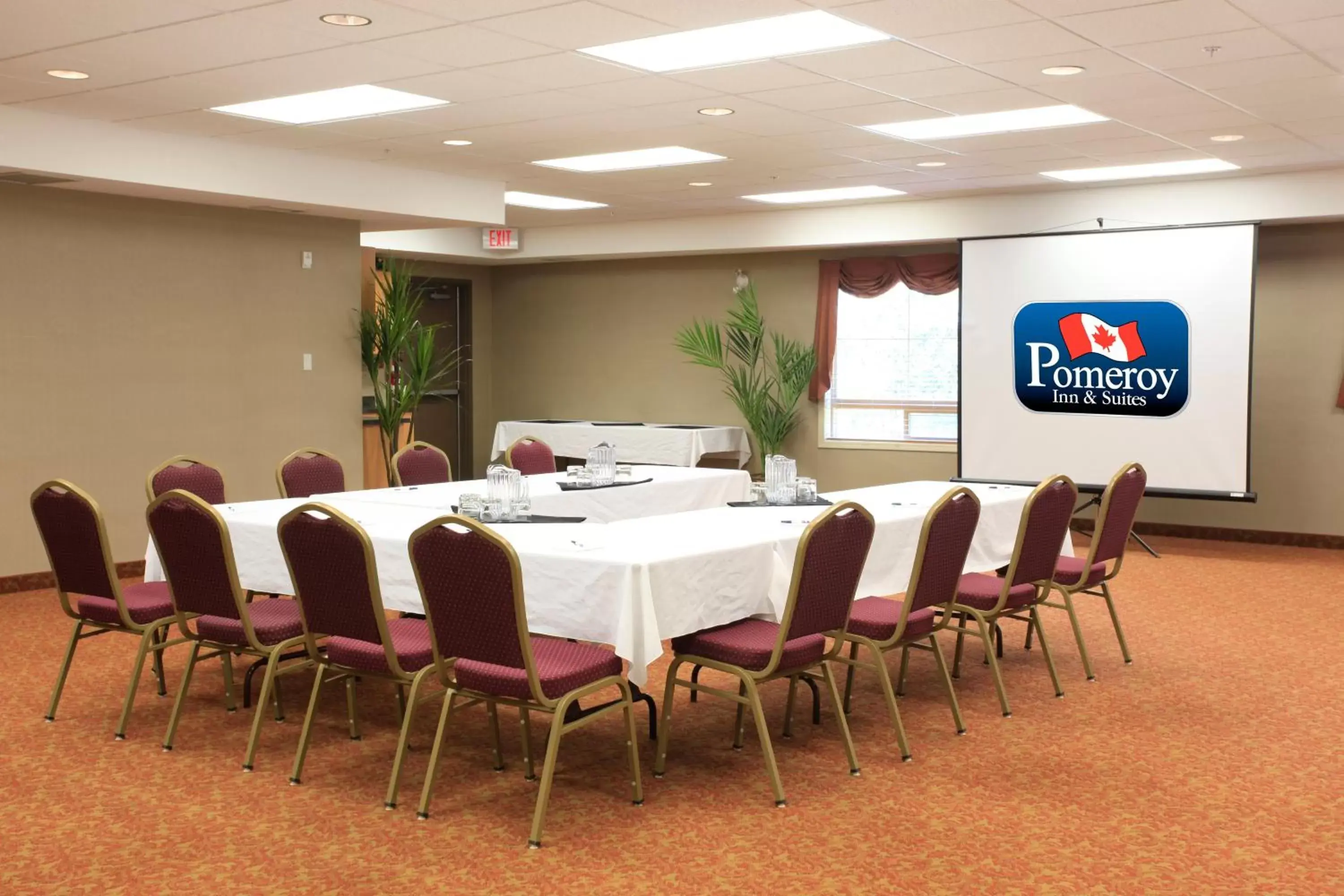 Banquet/Function facilities in Pomeroy Inn and Suites Chetwynd