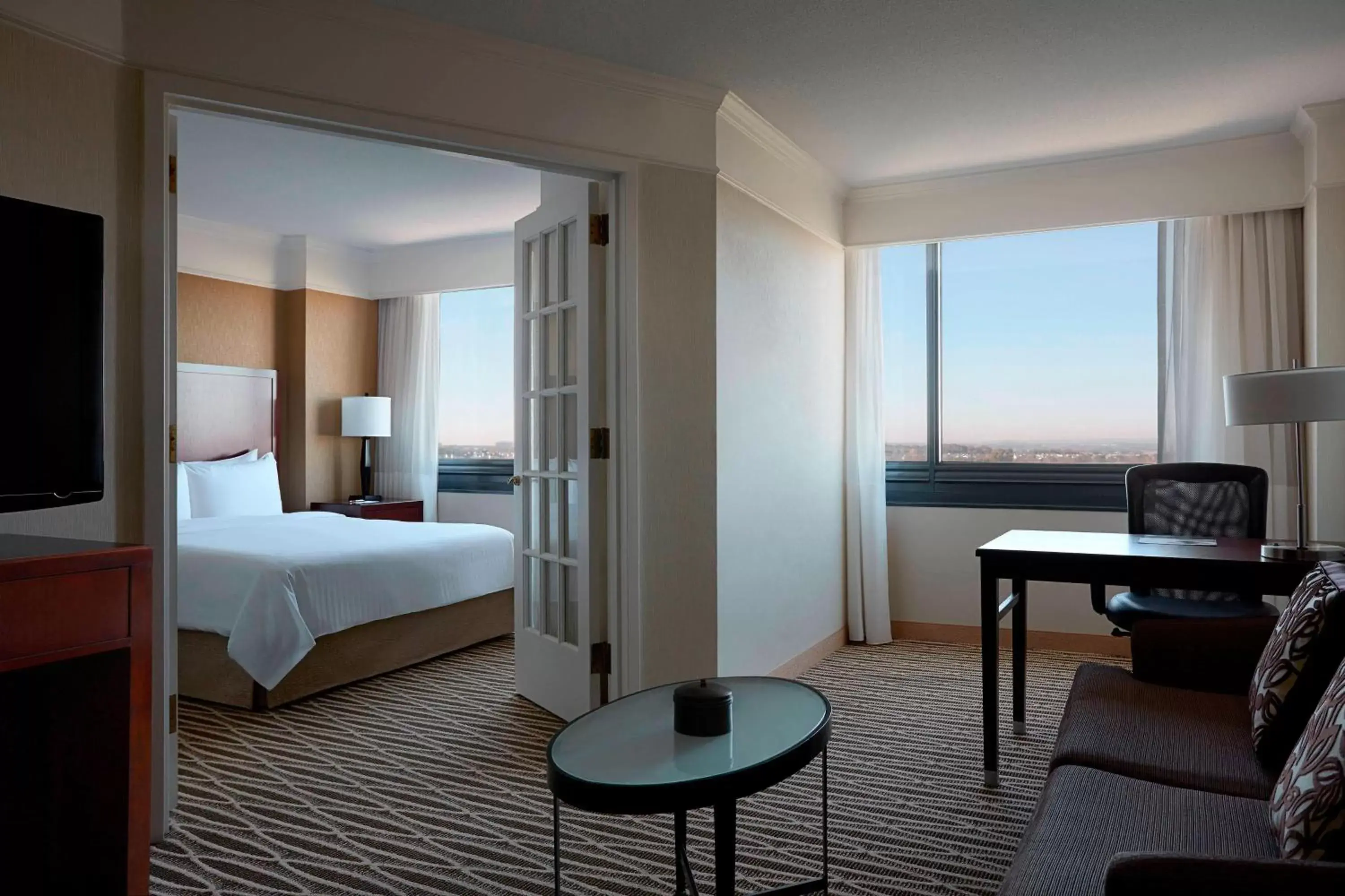 Bedroom in Washington Dulles Marriott Suites