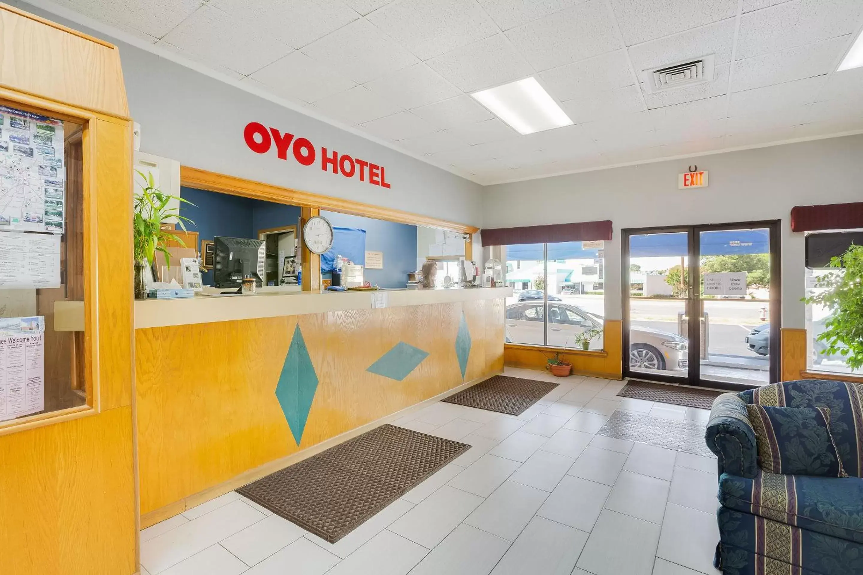 Lobby or reception in OYO Hotel Tyler Lindale