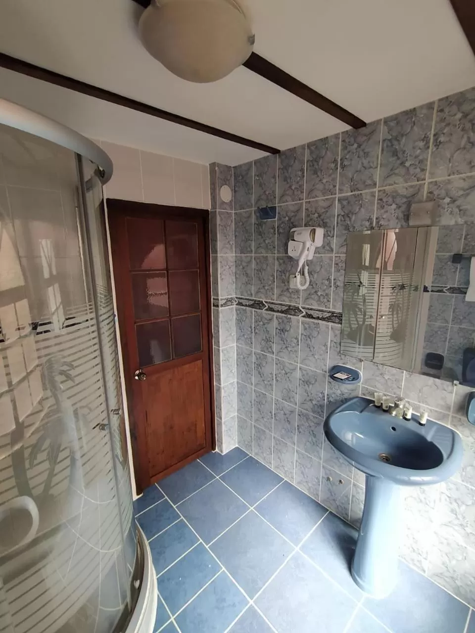 Shower, Bathroom in Patio de Piedra Hotel Boutique