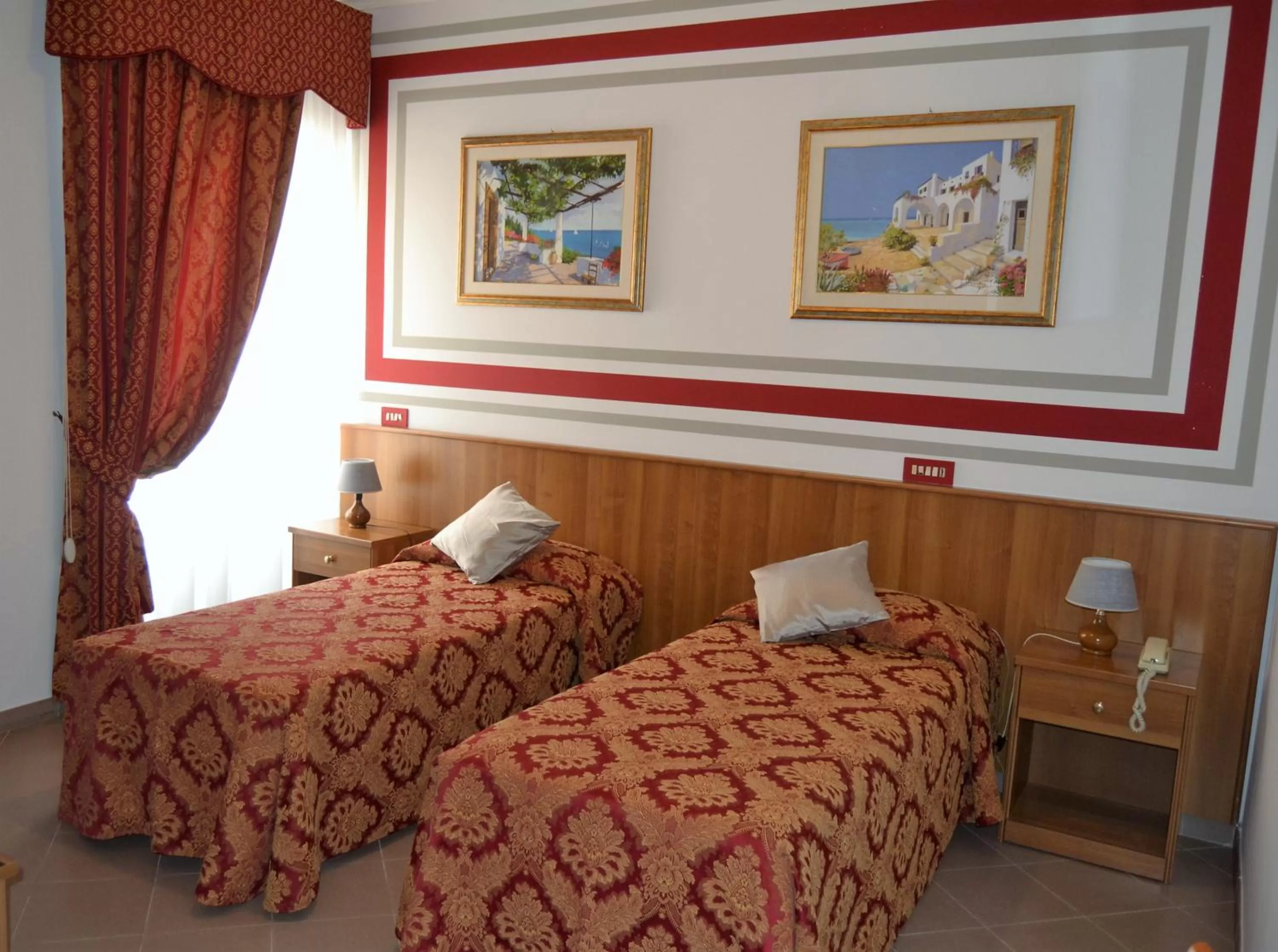 Bed in Hotel Facioni