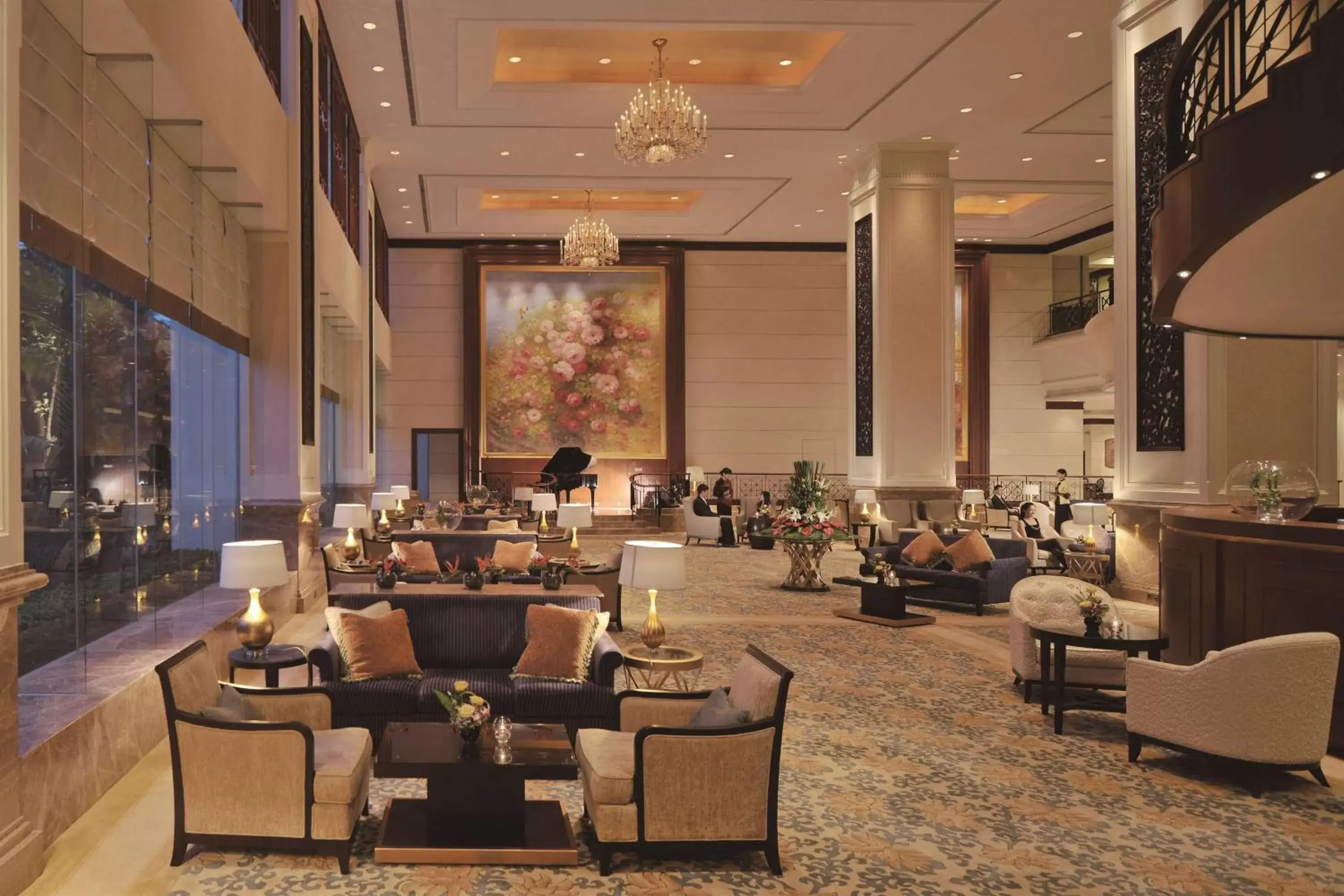 Lounge or bar in Shangri-La Beihai Lounge or bar in Shangri-La Beihai