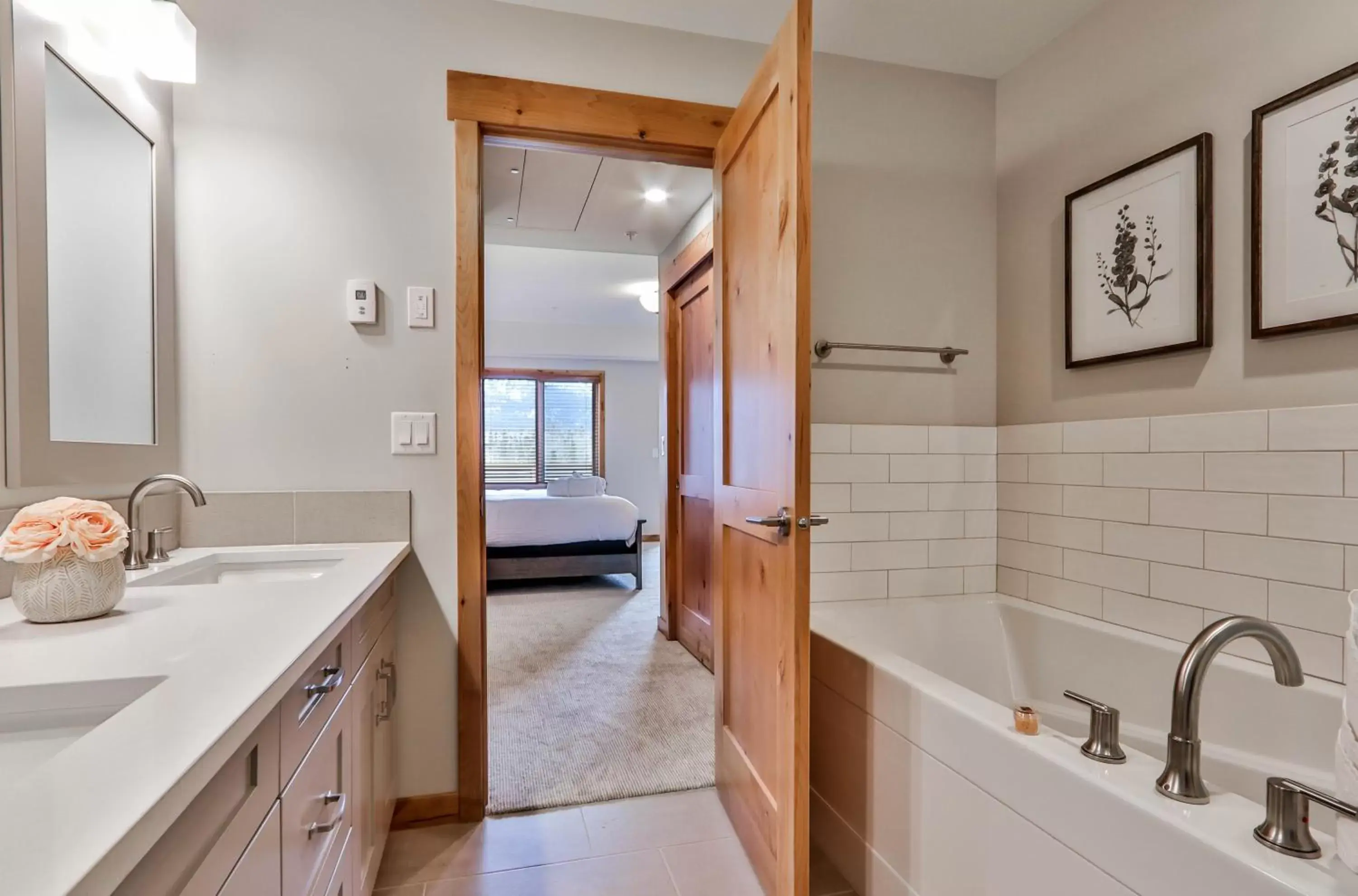 Bathroom in Tamarack Lodge by Spring Creek Vacations