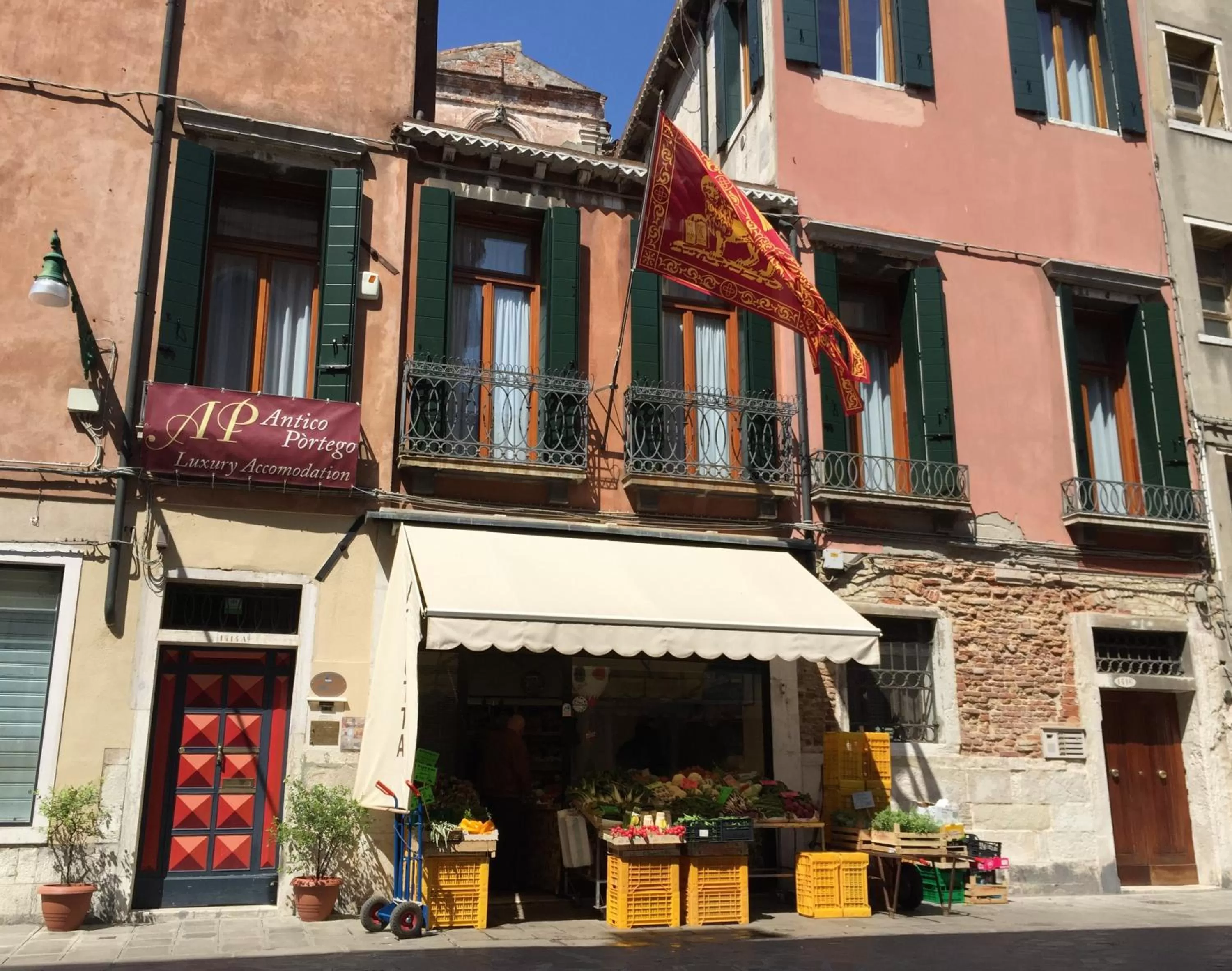 Facade/entrance, Property Building in Casa Antico Portego