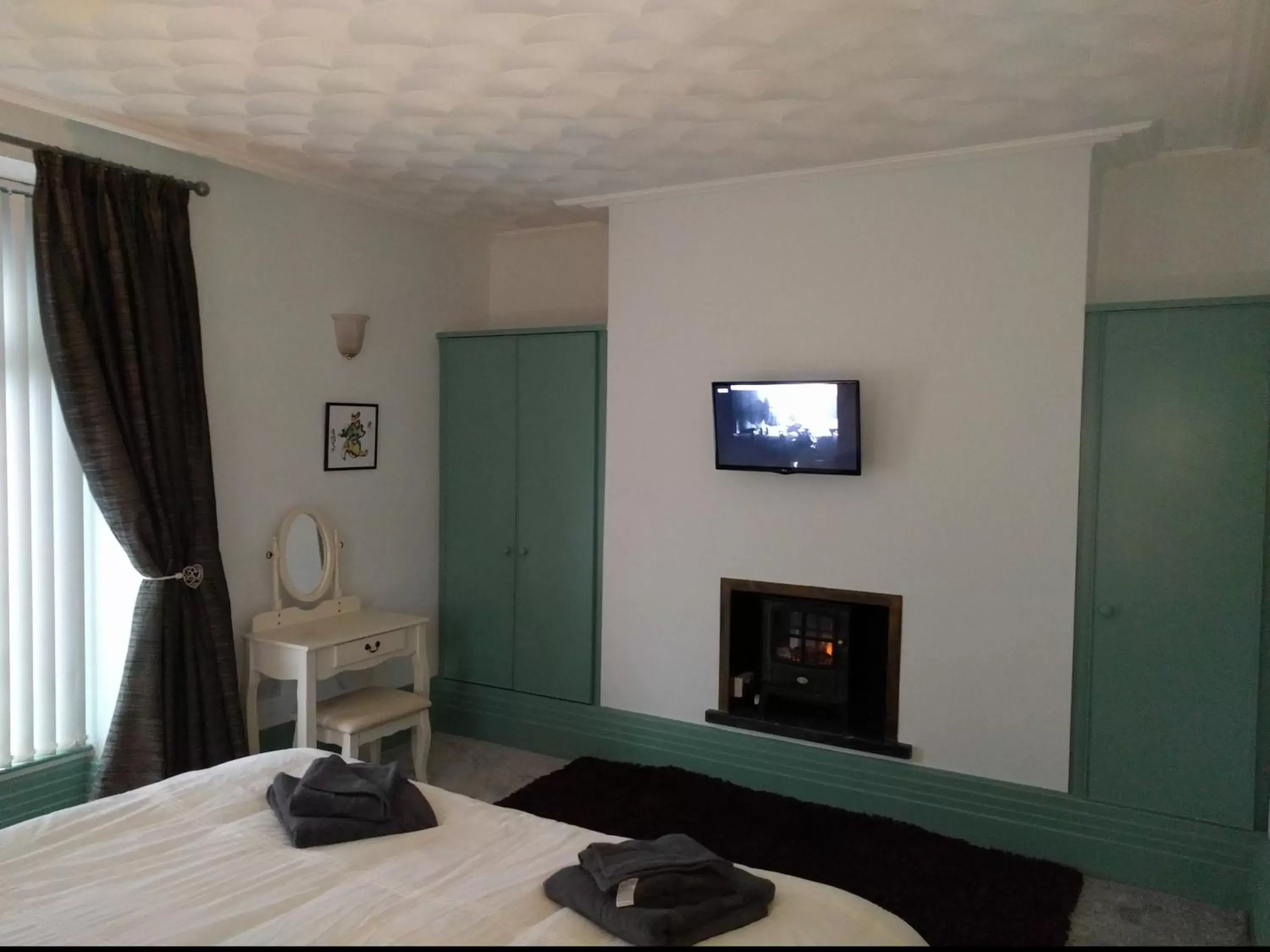 Bedroom, TV/Entertainment Center in The Old Rectory