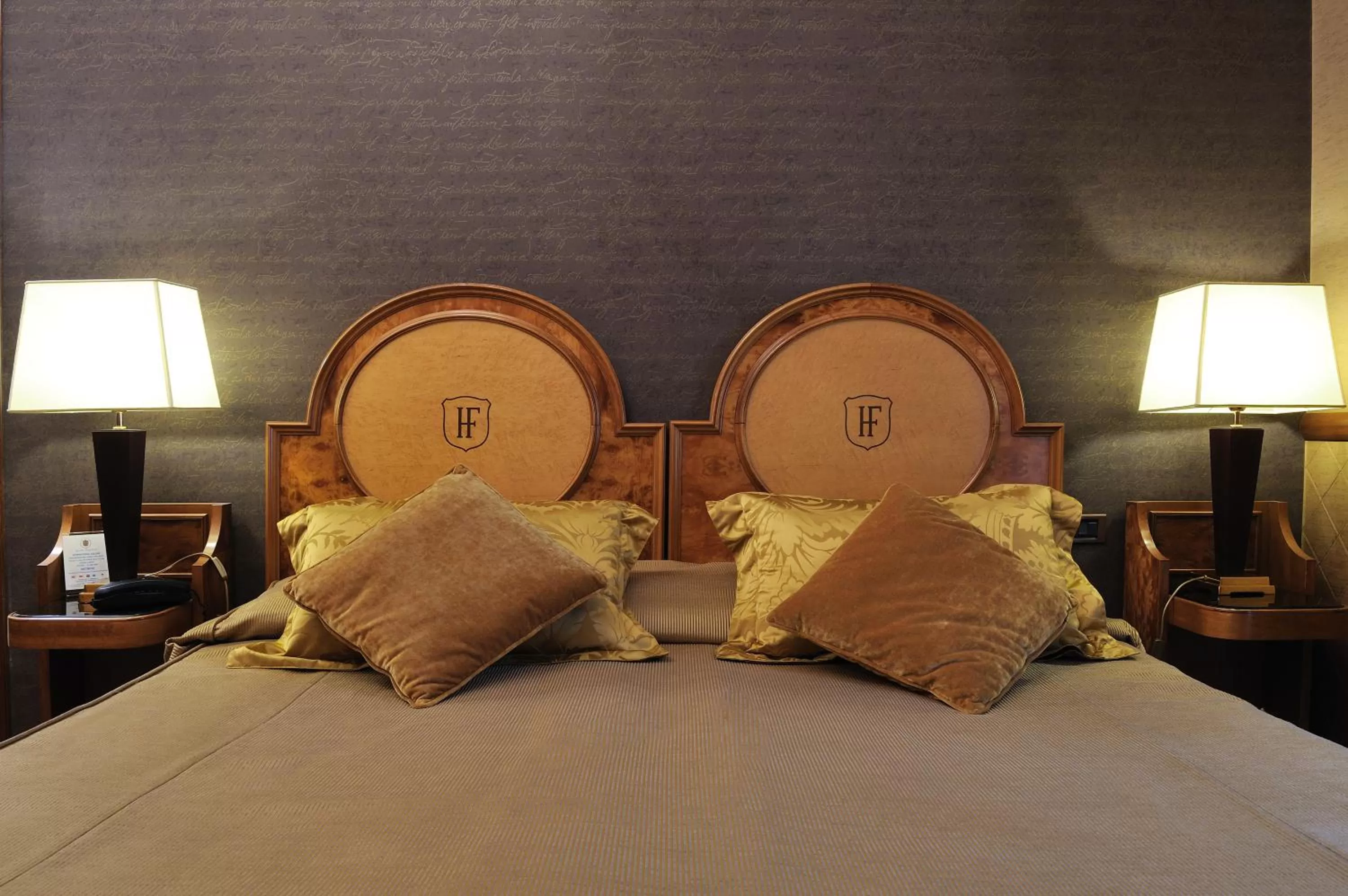 Bed in Hotel Farnese