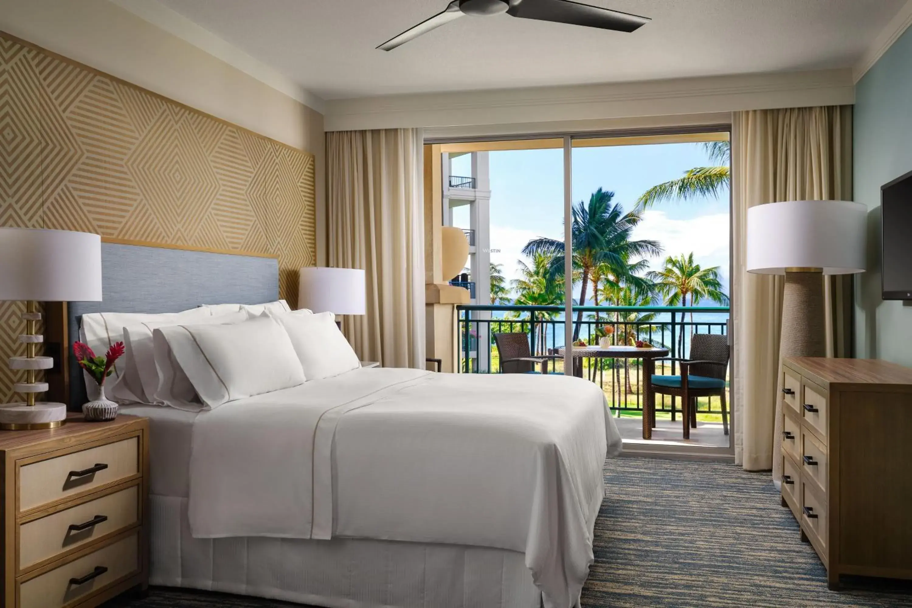 Bedroom, Bed in The Westin Ka'anapali Ocean Resort Villas North