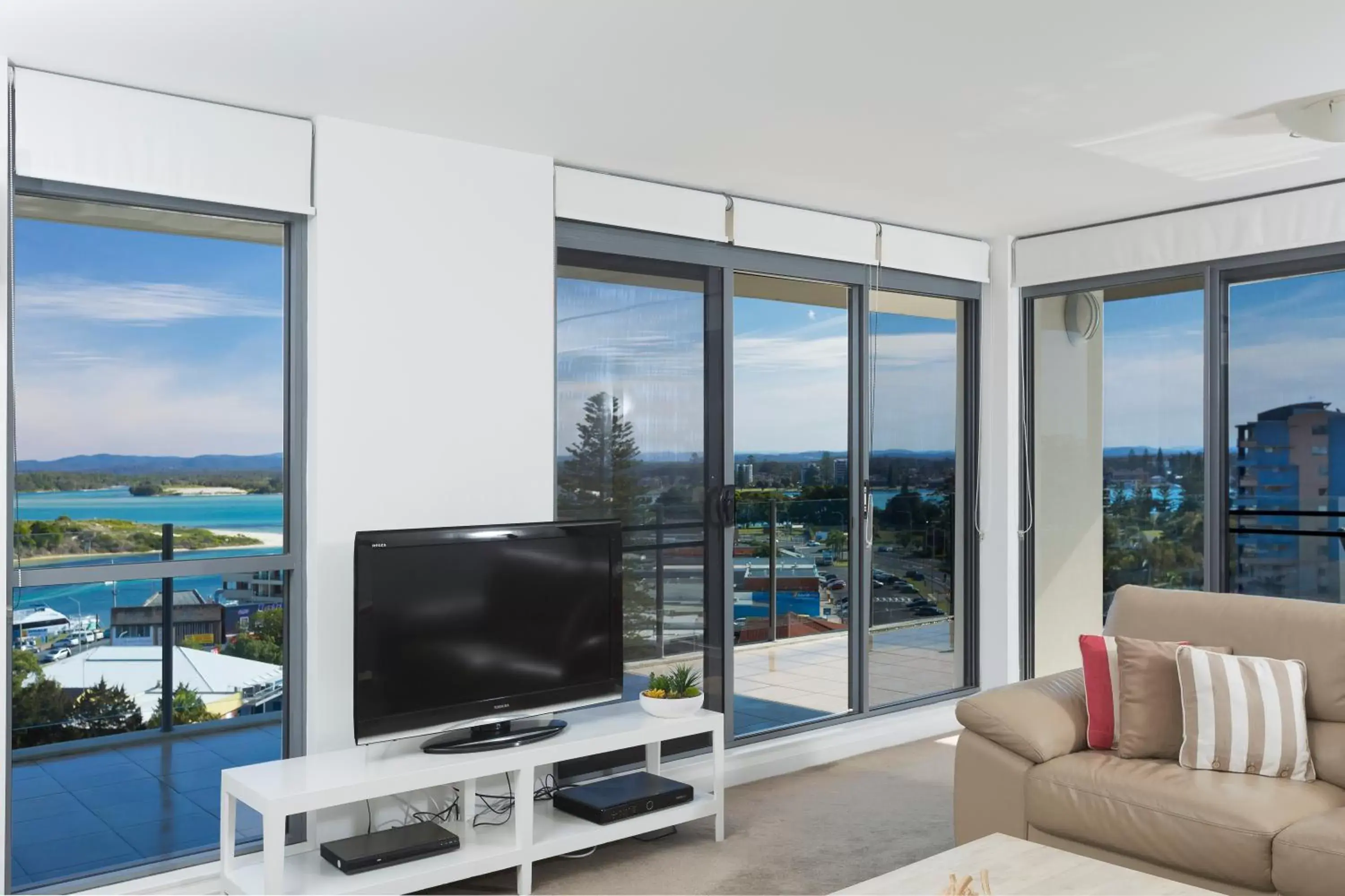 Living room, TV/Entertainment Center in Sevan Apartments Forster