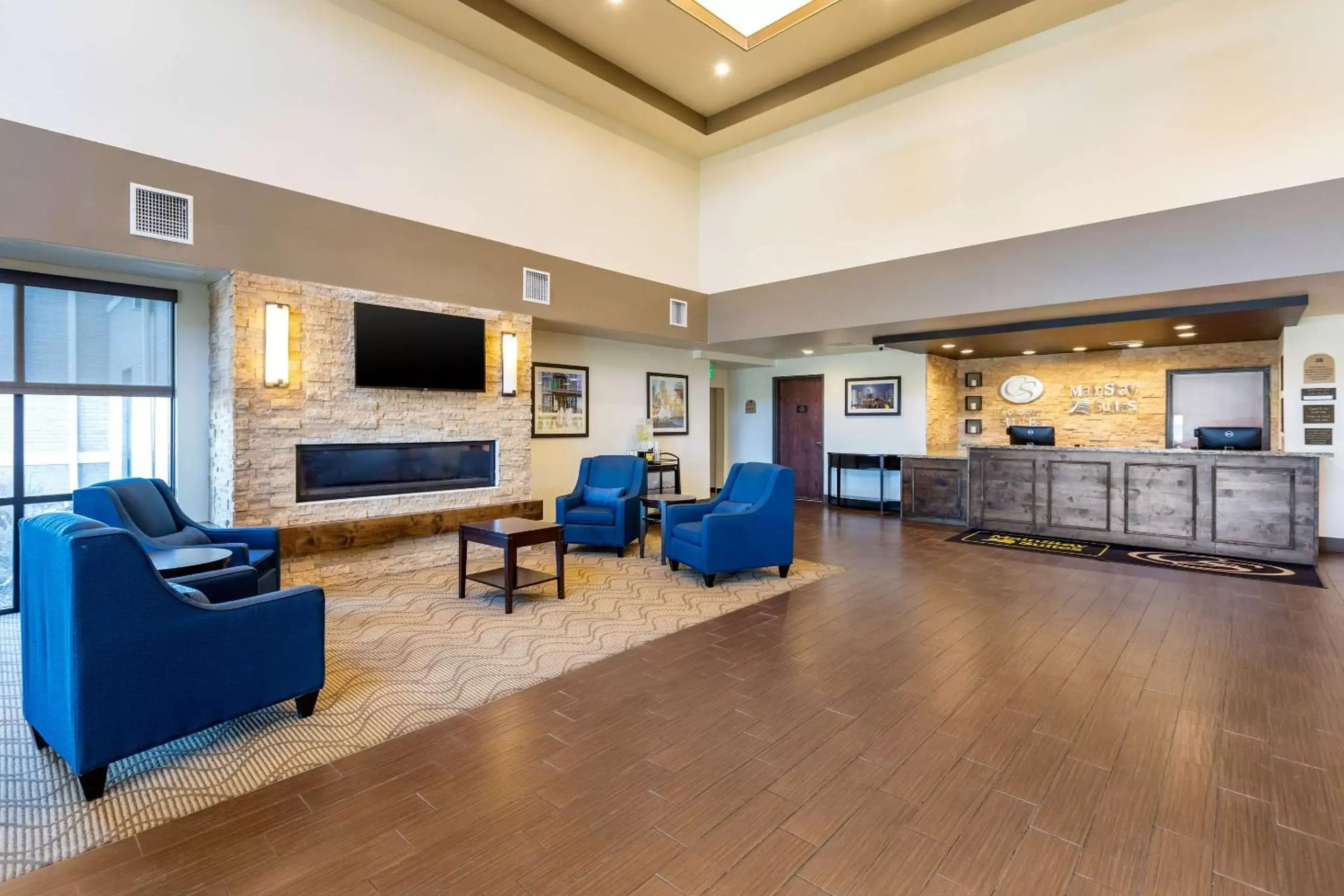 Lobby or reception, Lobby/Reception in Comfort Suites Near Denver Downtown