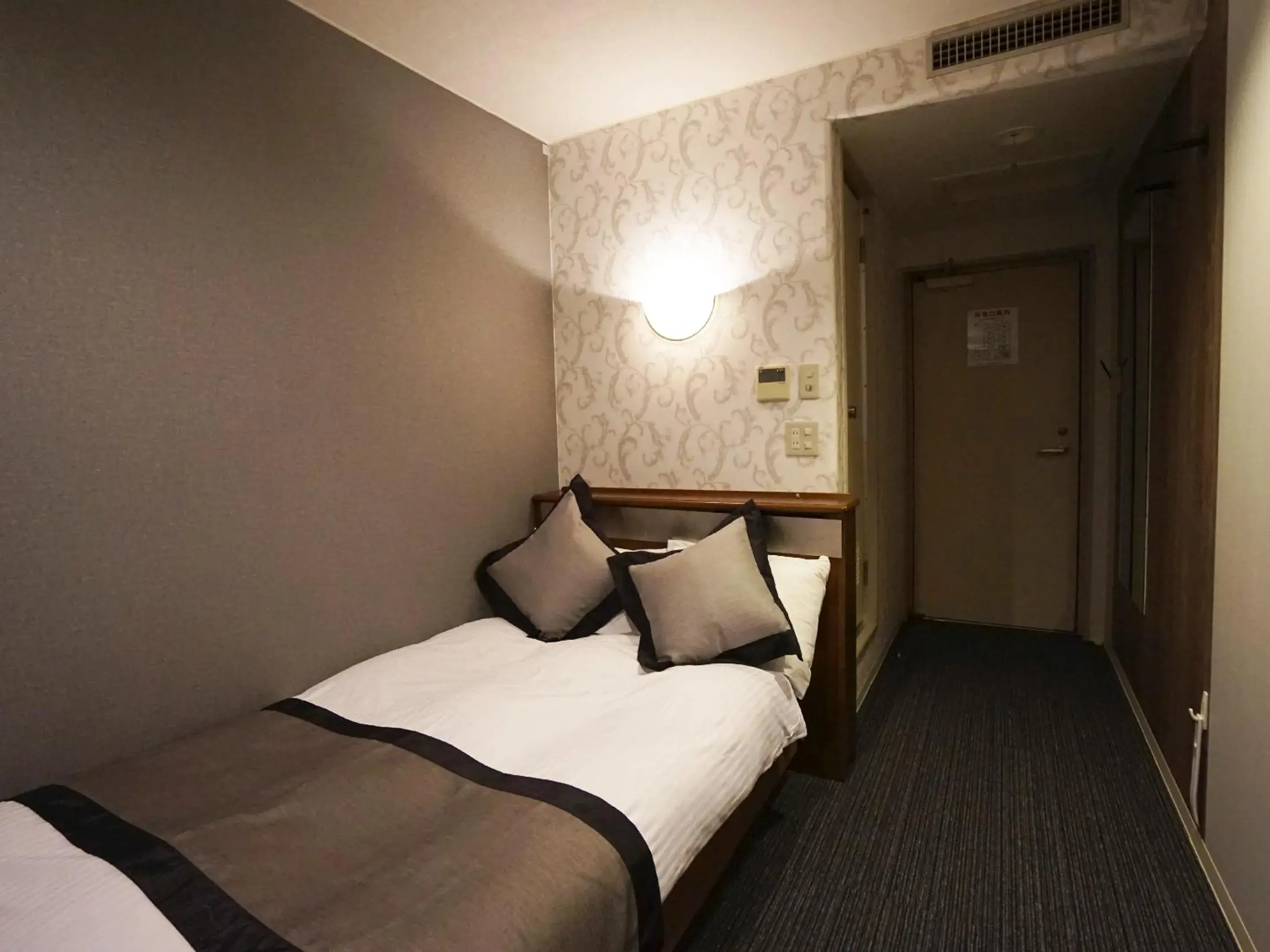 Photo of the whole room, Bed in Hotel Areaone Kochi Photo of the whole room, Bed in Hotel Areaone Kochi