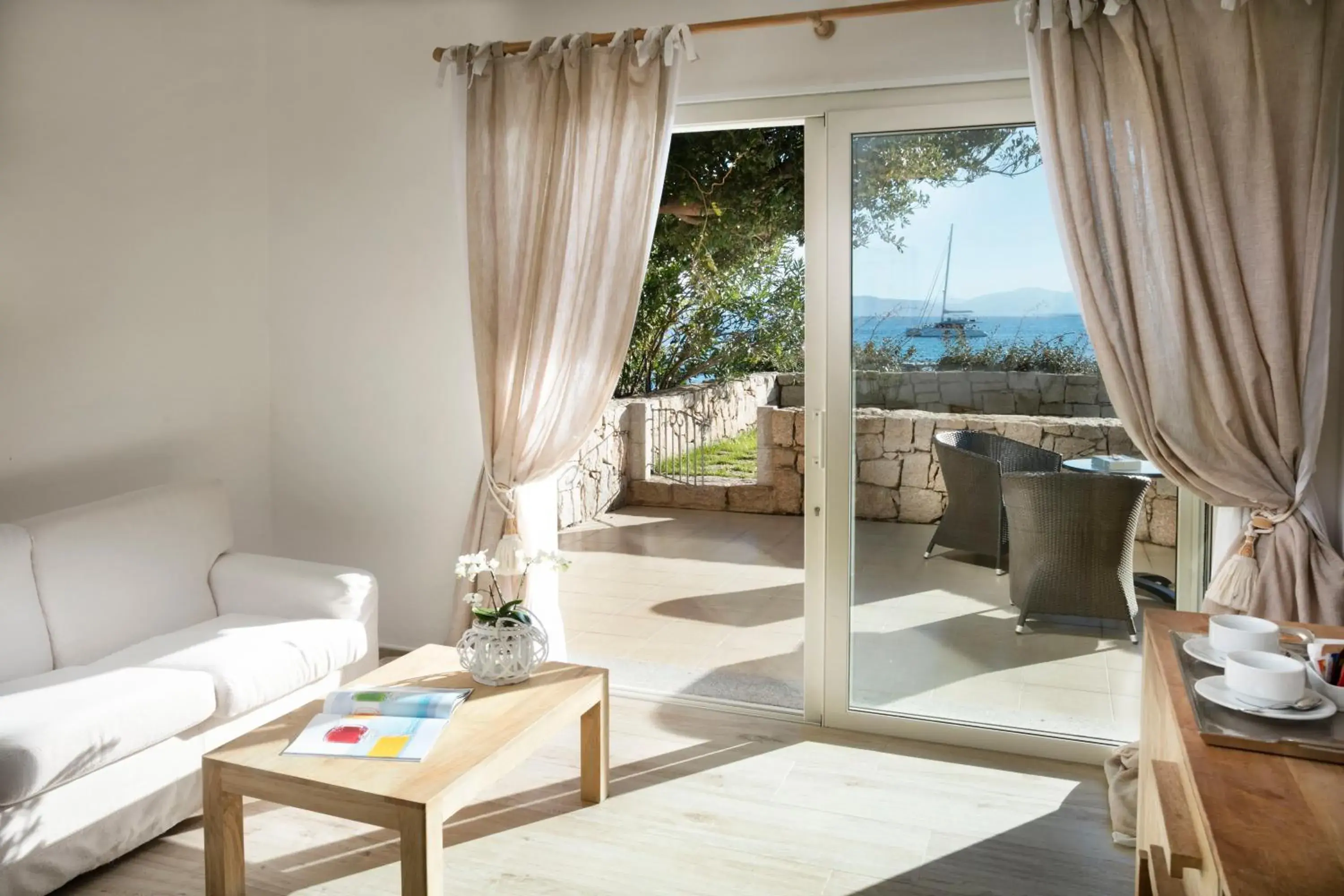 Balcony/Terrace, Seating Area in Gabbiano Azzurro Hotel & Suites