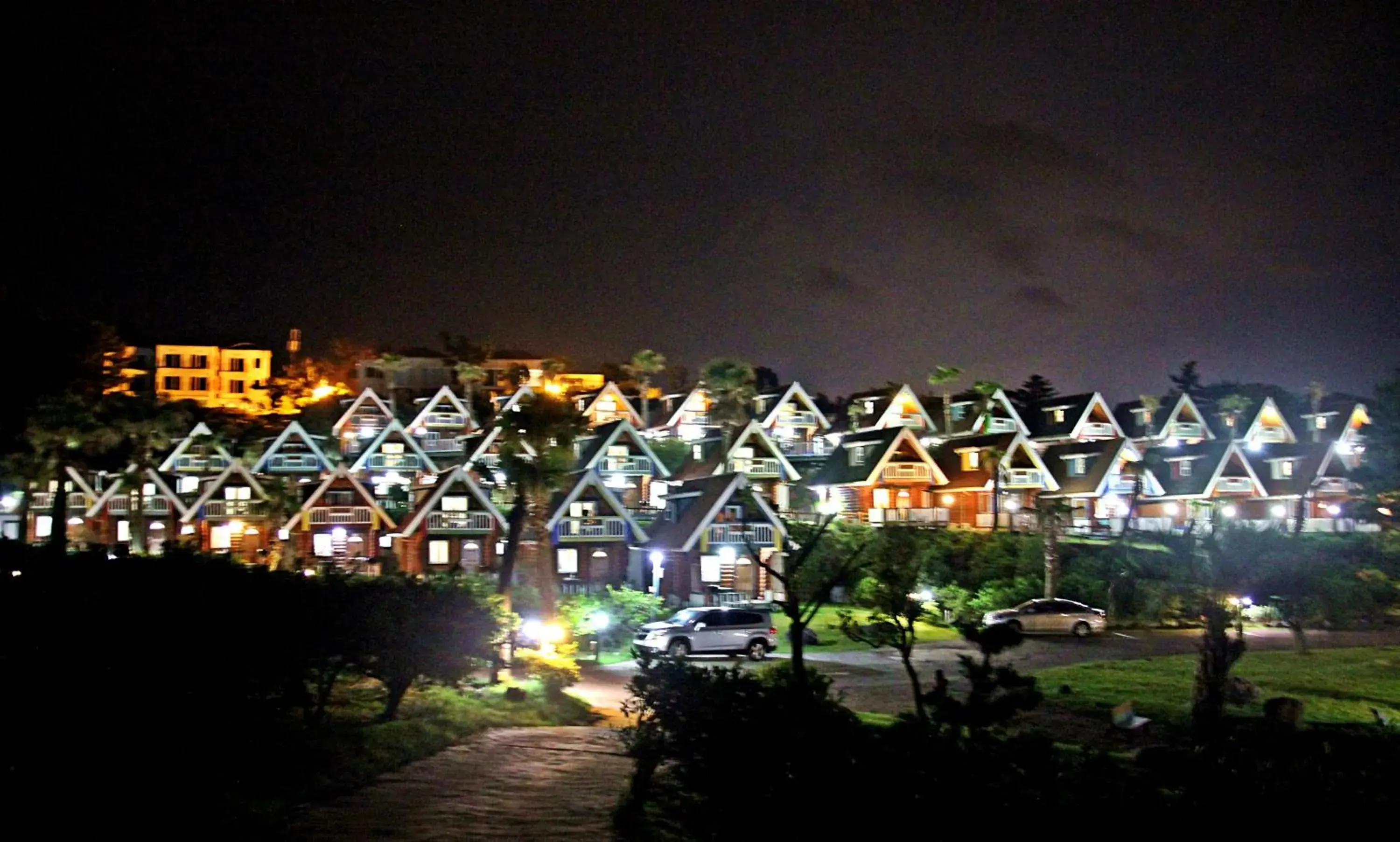 Garden view in Jungmun Log Pension & Resort Garden view in Jungmun Log Pension & Resort