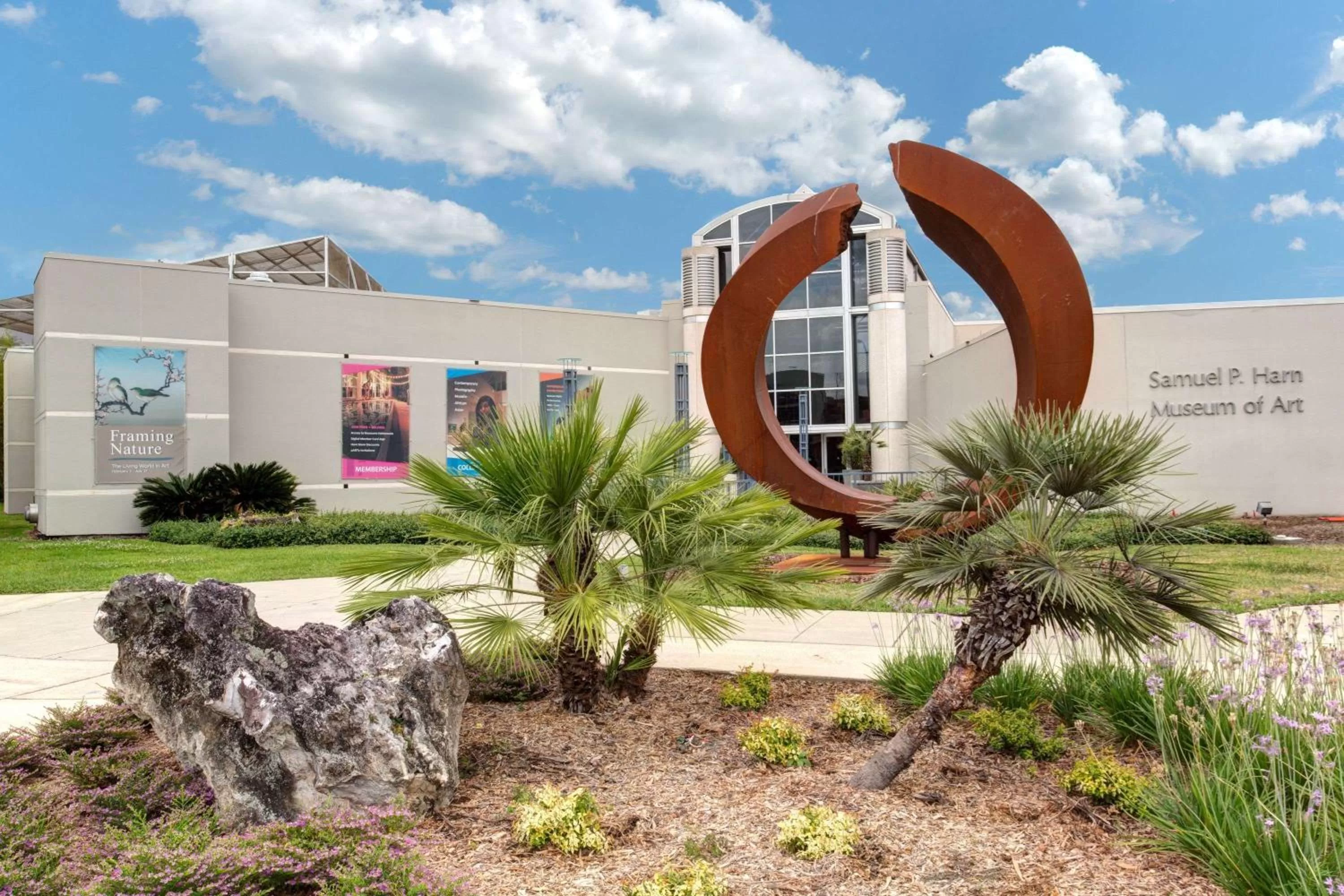 Off site in Super-8-Gainesville-I-75-Hospital-University-Area