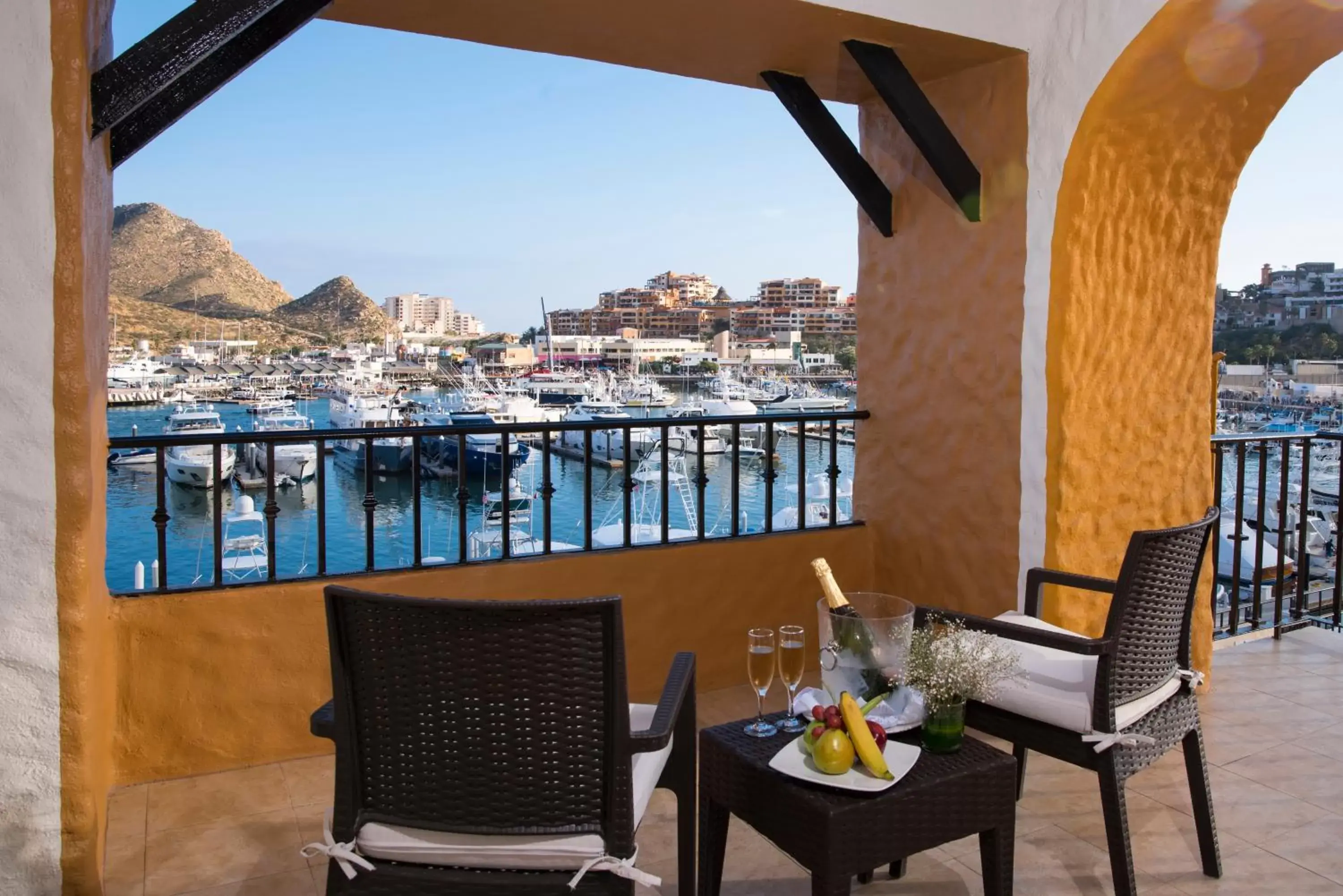 View (from property/room), Balcony/Terrace in Hotel Tesoro Los Cabos