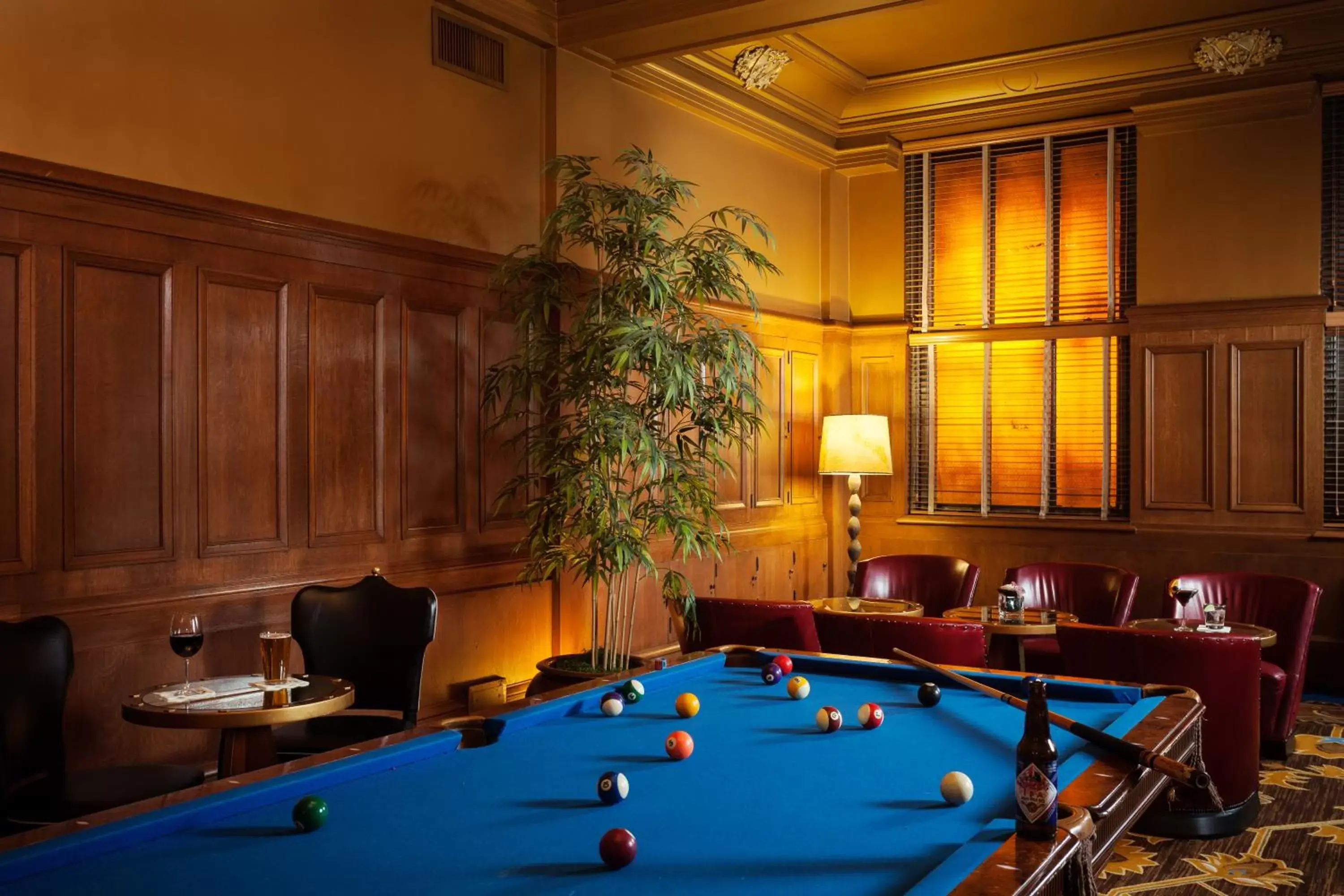 Billiard, Billiards in Arctic Club Hotel