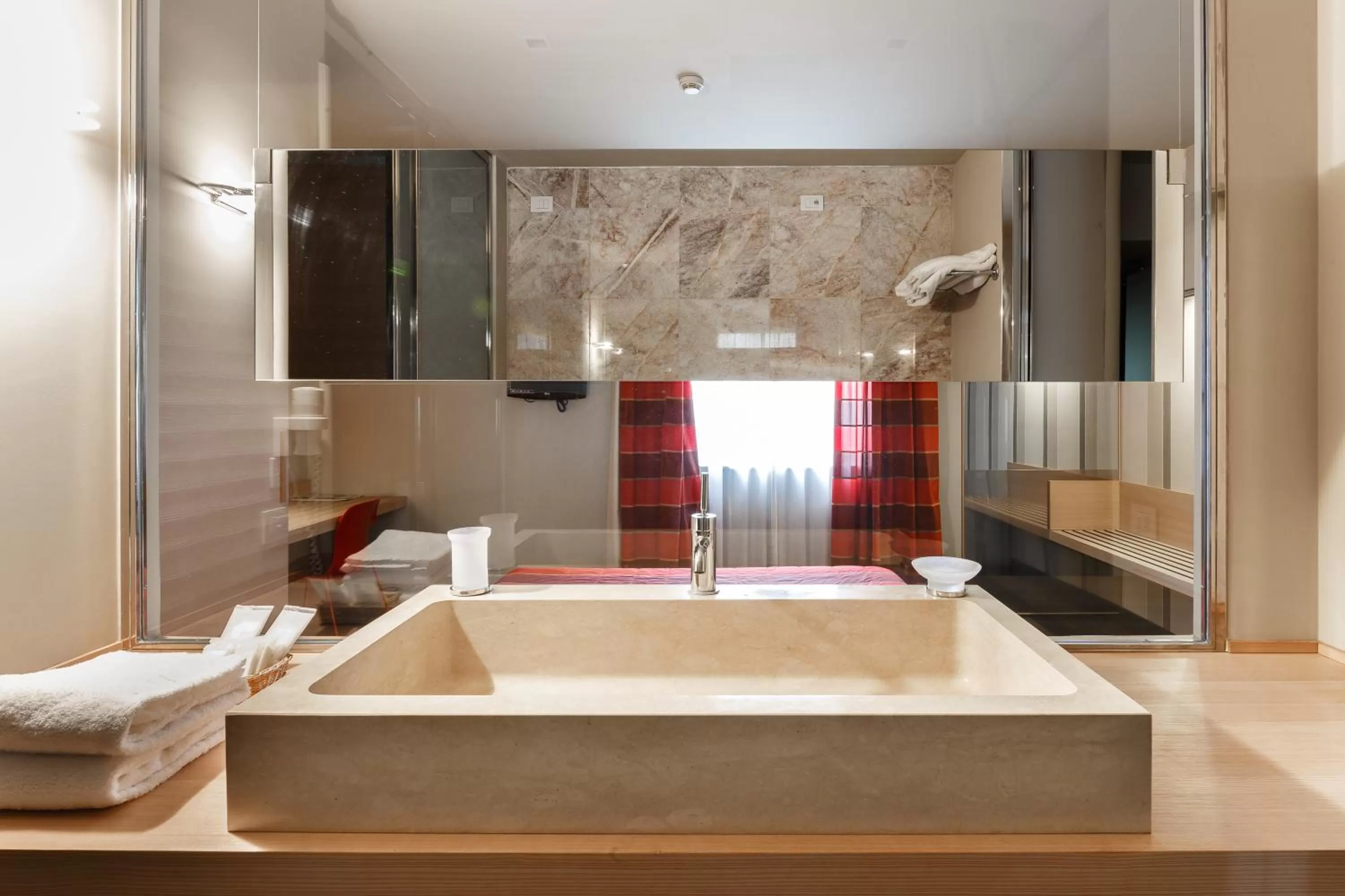 Bathroom in El Homs Palace Hotel