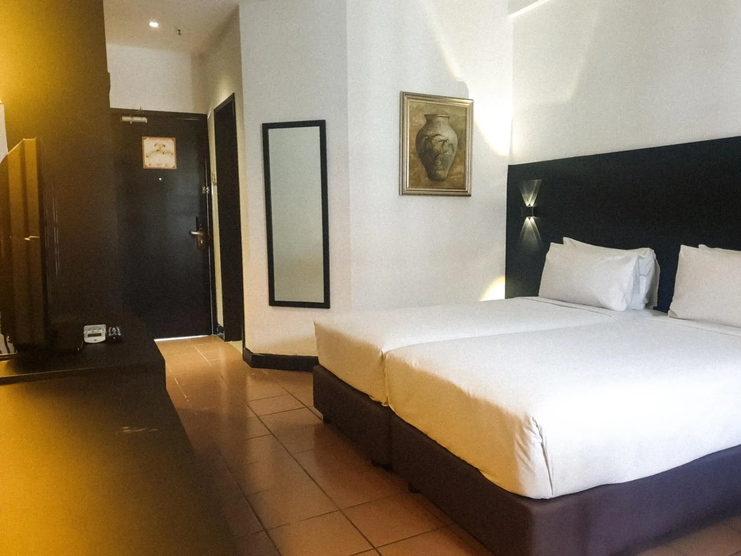 Bed in Flamingo Hotel By The Lake, Kuala Lumpur Bed in Flamingo Hotel By The Lake, Kuala Lumpur