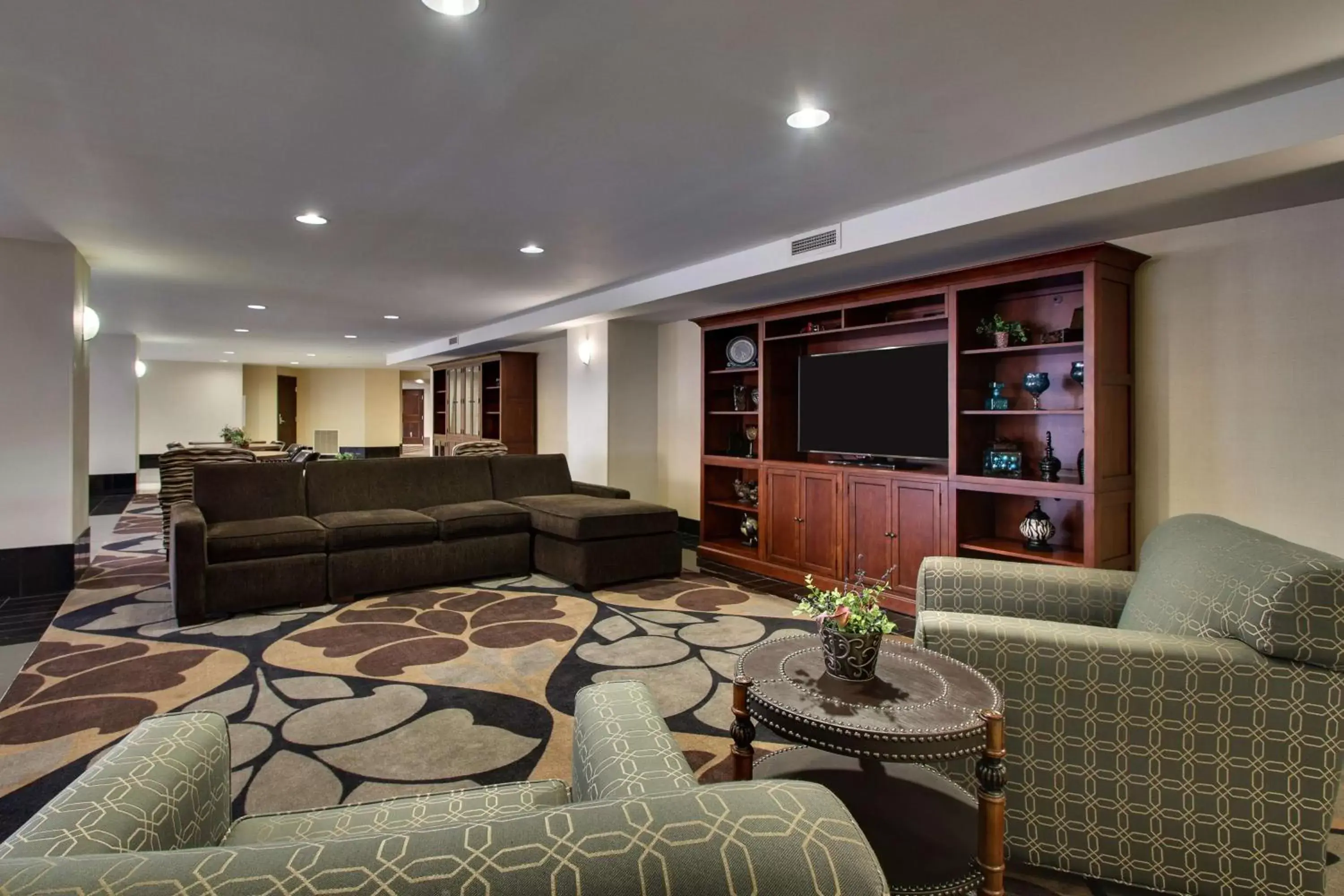 Lobby or reception, Seating Area in Drury Plaza Hotel Broadview Wichita