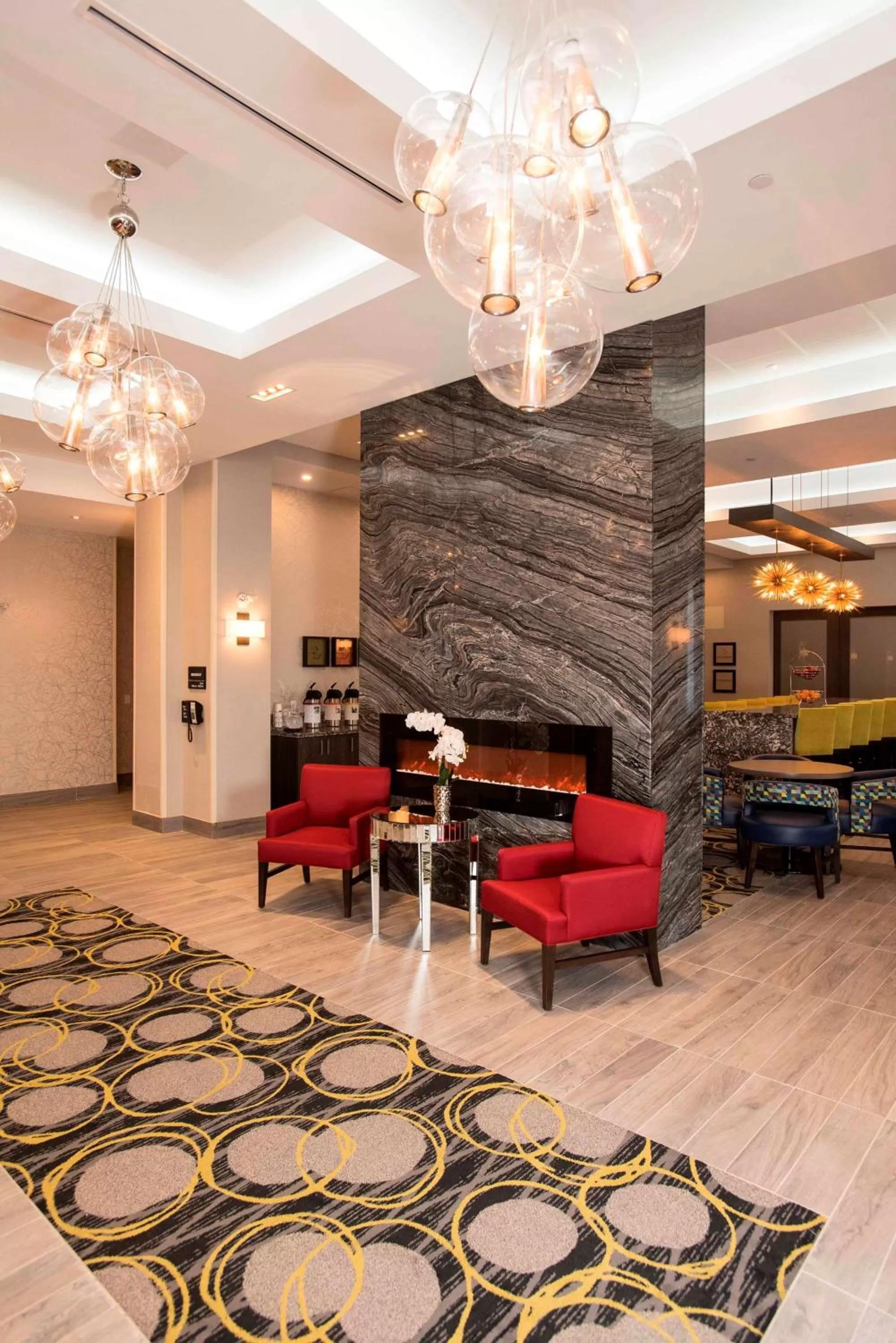 Lobby or reception in Hampton Inn & Suites by Hilton Thunder Bay