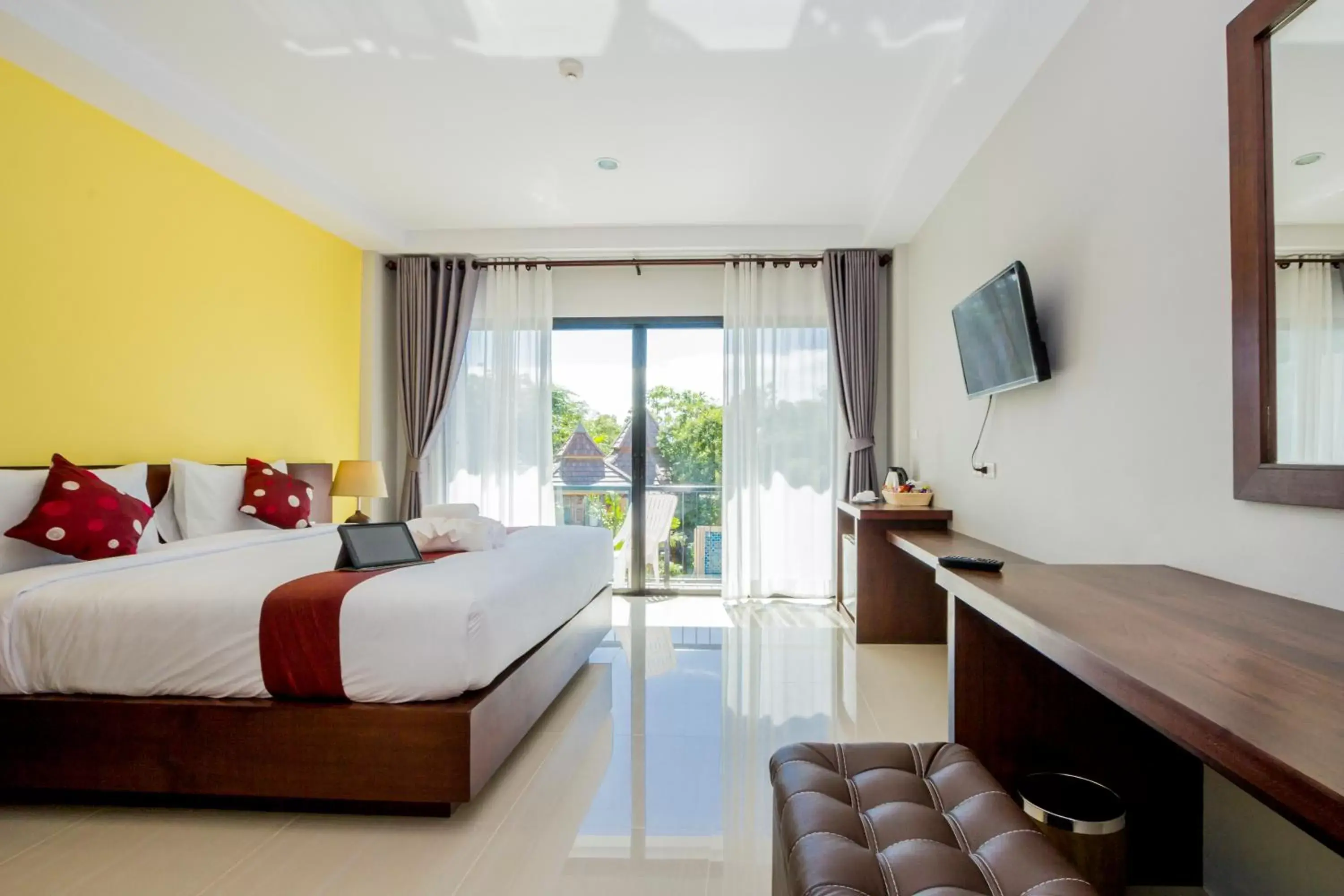 Bed, Room Photo in Andaman Pearl Resort