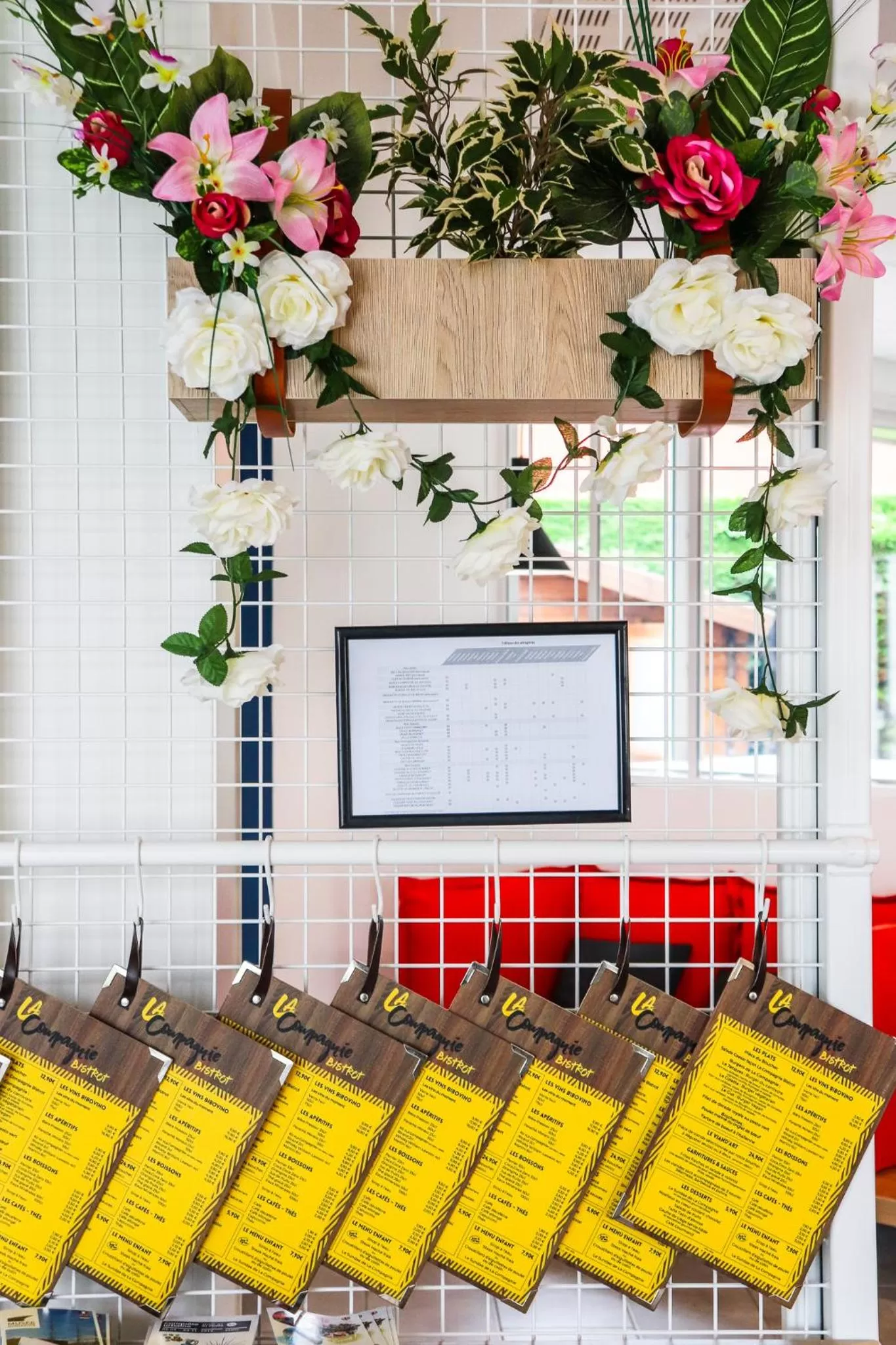 Property logo or sign in ibis Calais Car Ferry