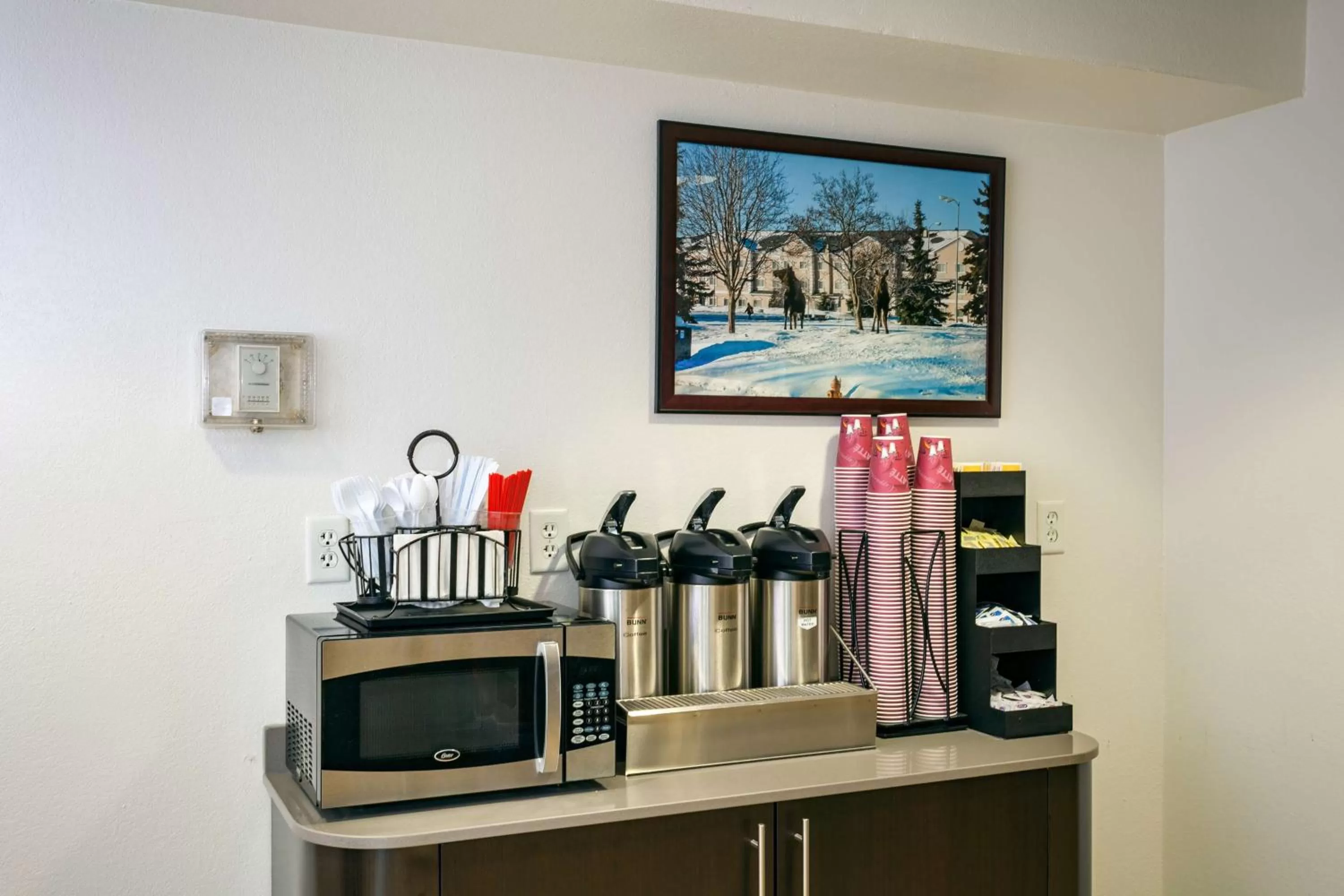 Coffee/tea facilities in Motel 6-Anchorage, AK - Midtown