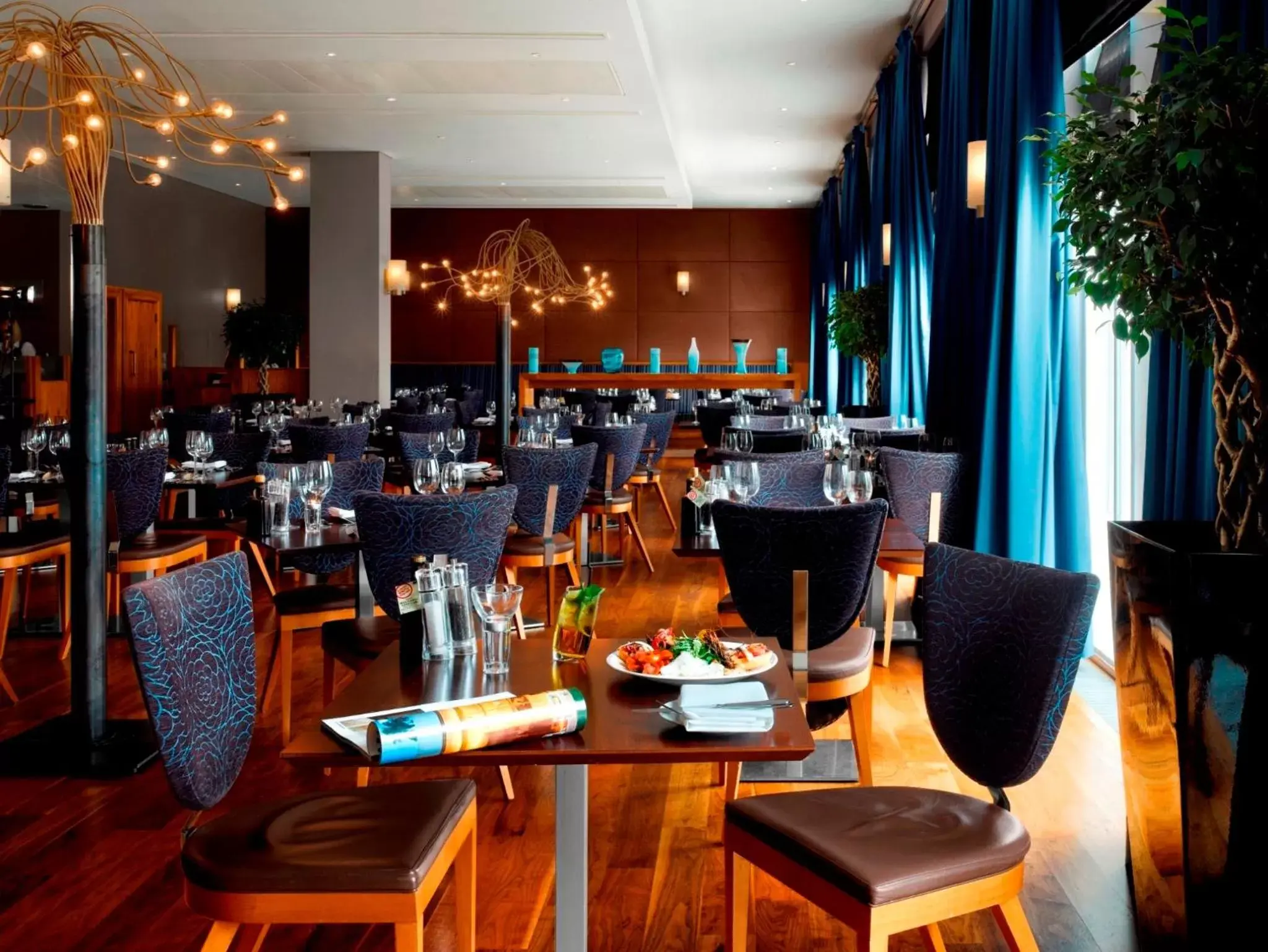 Restaurant/Places to Eat in Radisson Blu Hotel, Durham