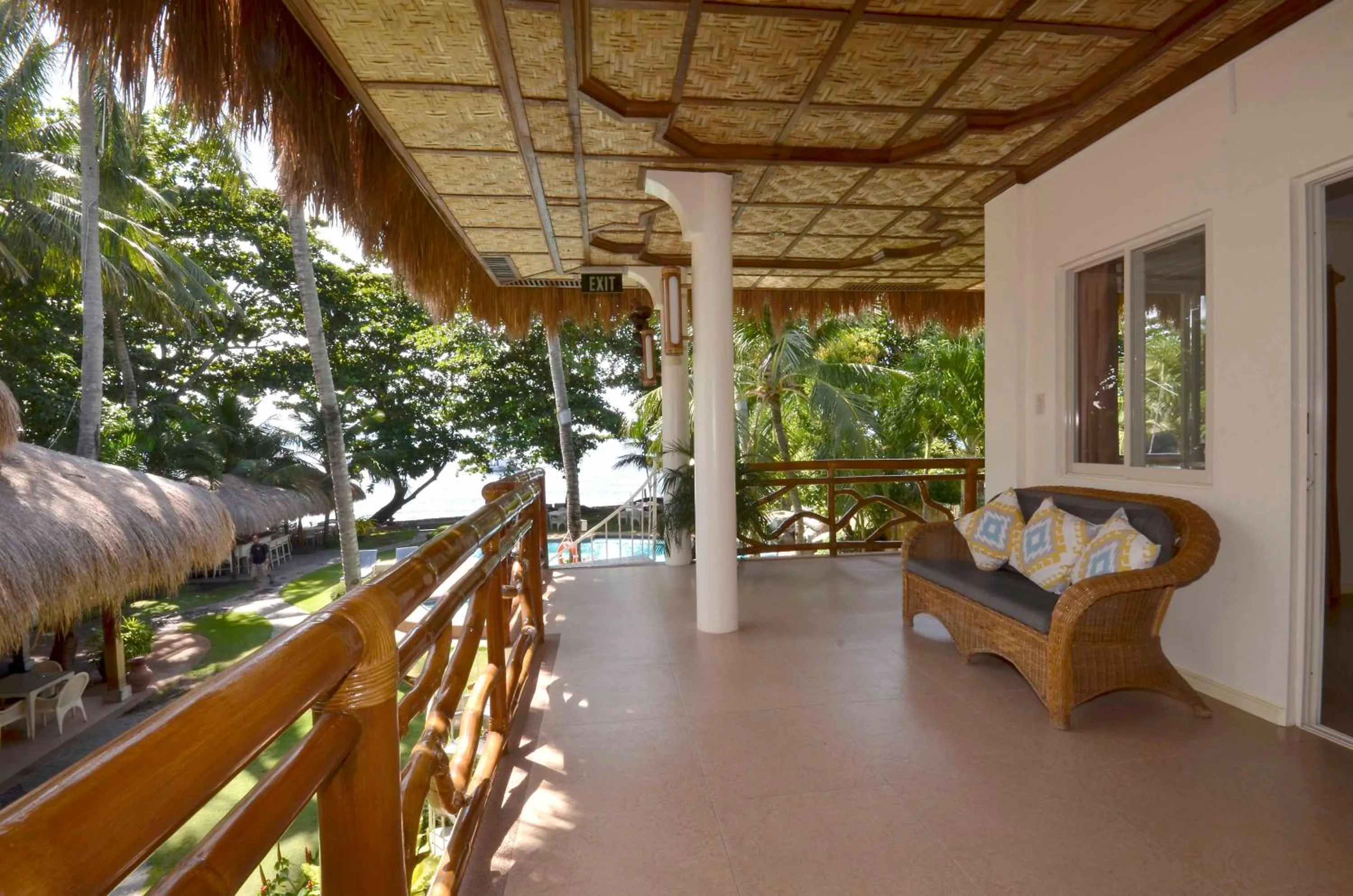 Balcony/Terrace in Mike's Dauin Dive Resort