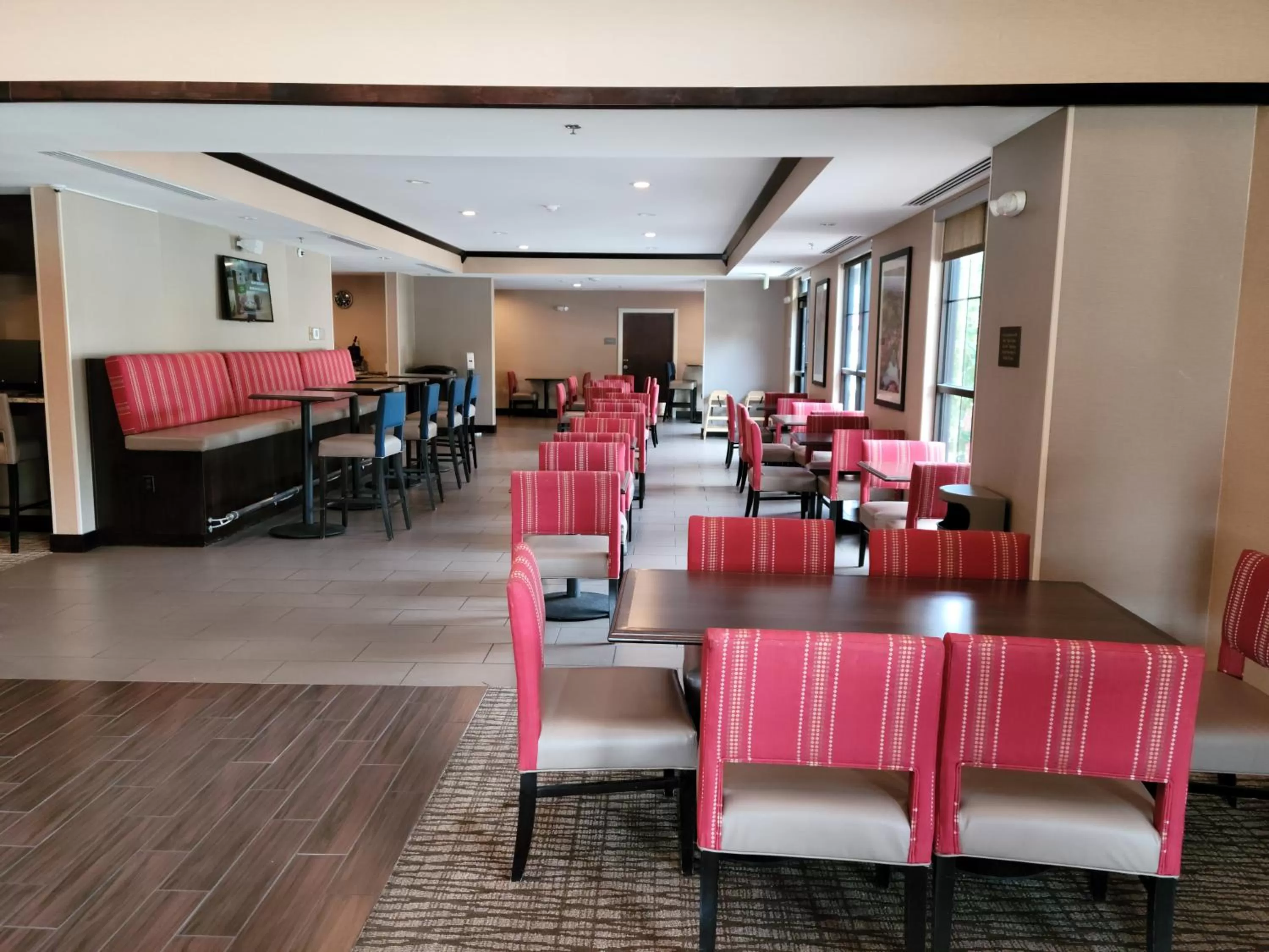 Breakfast in Comfort Suites Kanab National Park Area