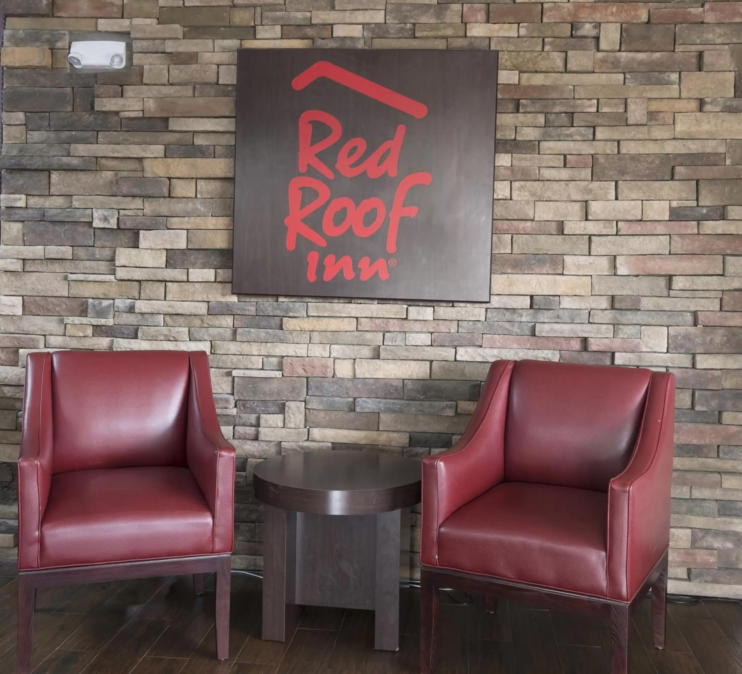 Lobby or reception, Lounge/Bar in Red Roof Inn Atlanta-Norcross