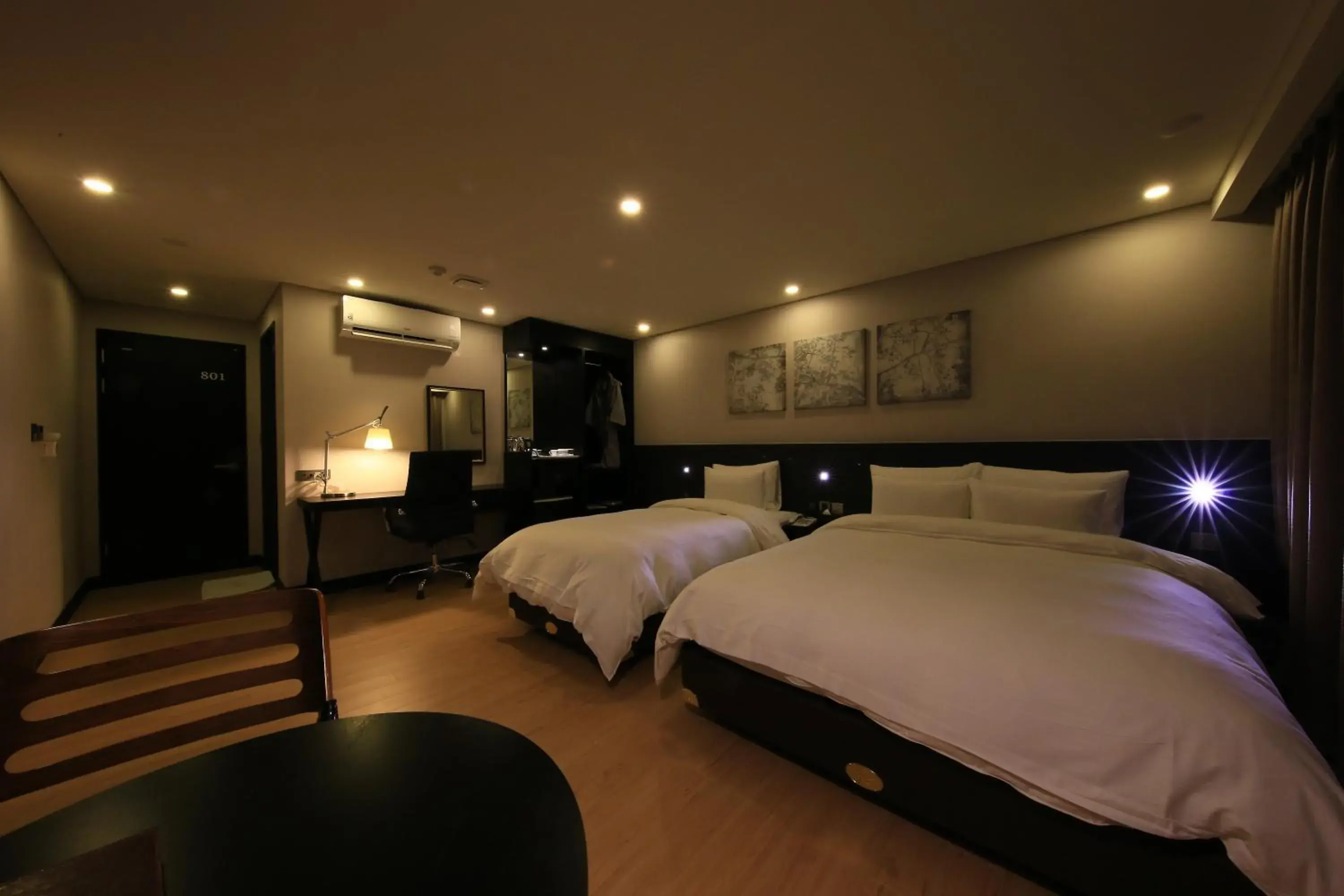 Bed in Kobos Hotel