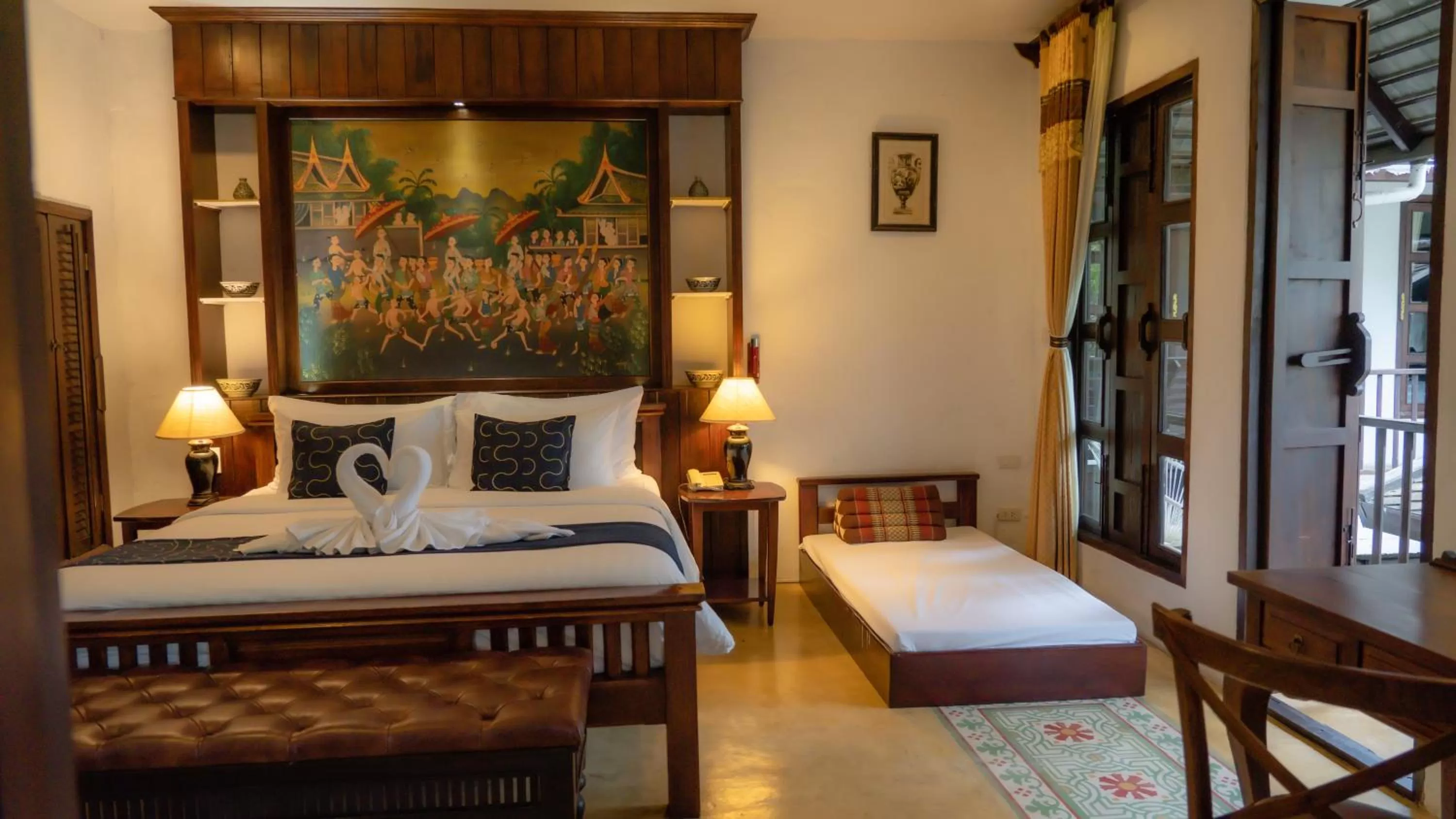 Photo of the whole room, Bed in Cheva Gallery Boutique Hotel