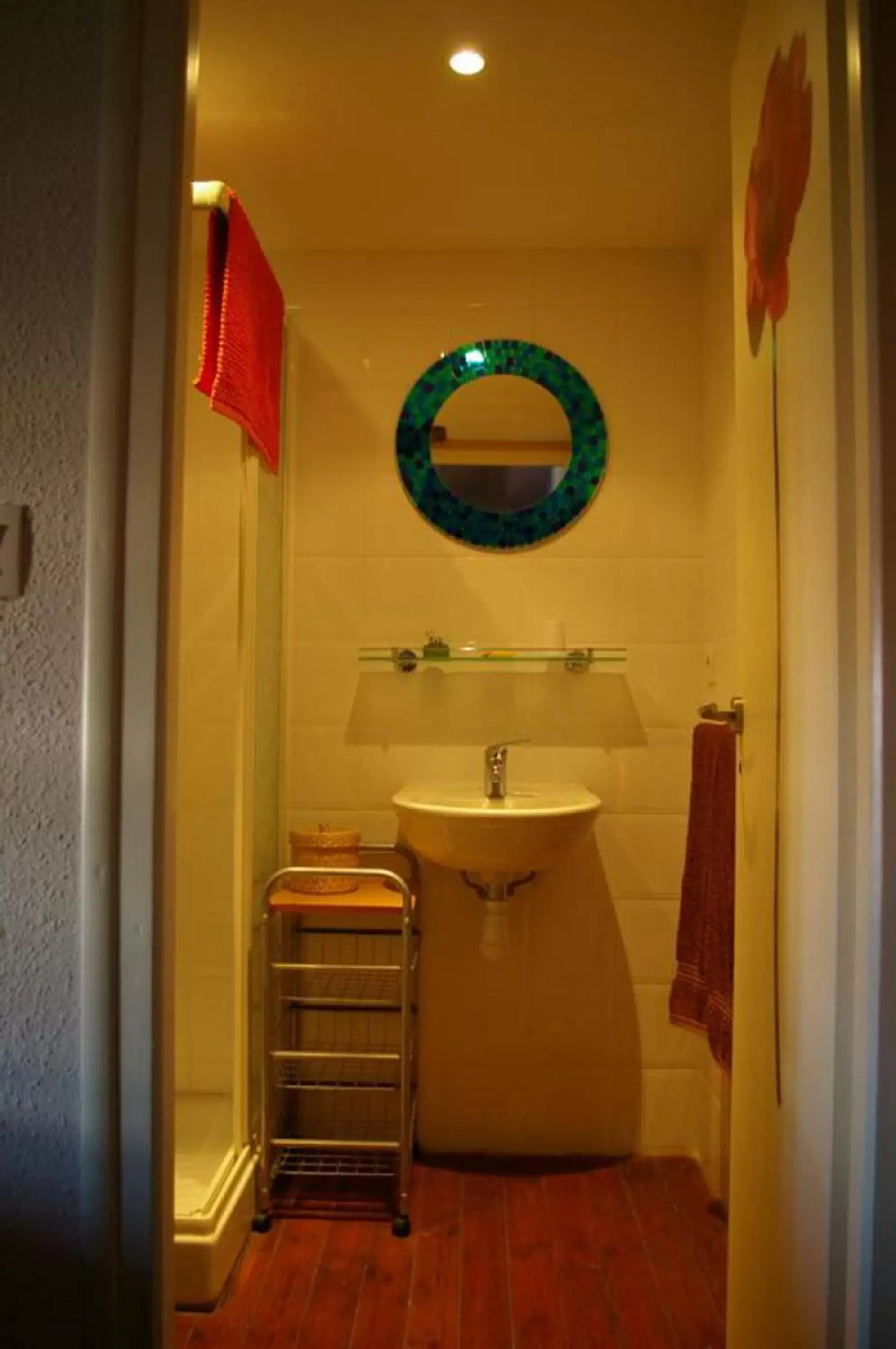Triple Room with Private Bathroom in L'Escalivade