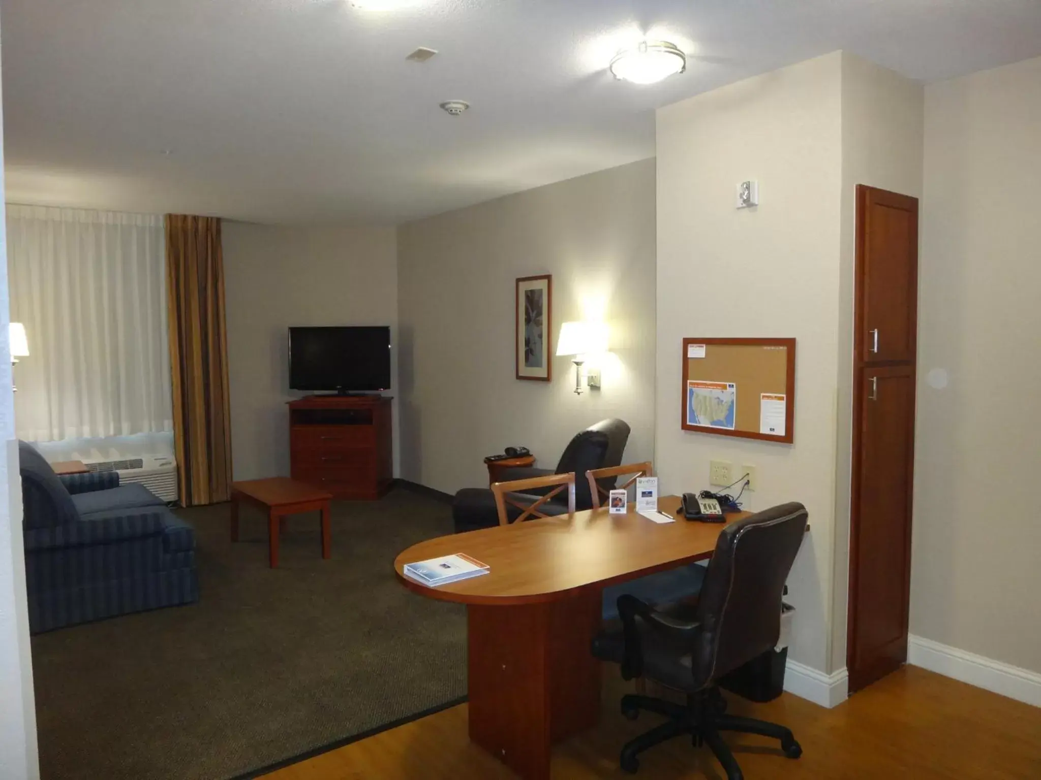 Photo of the whole room in Candlewood Suites Decatur Medical Center, an IHG Hotel