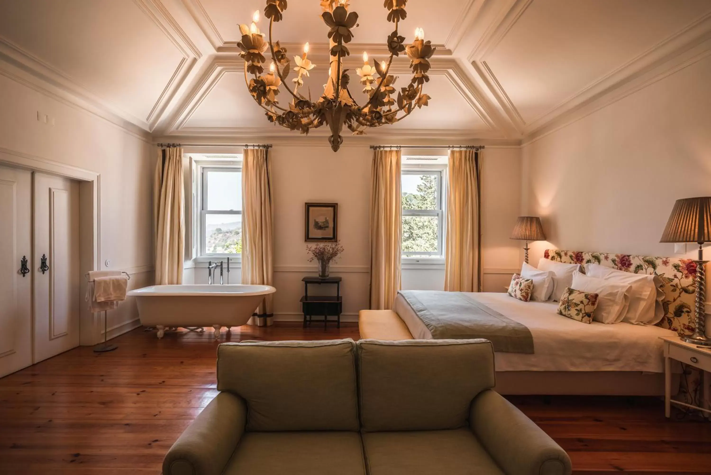 Bedroom, Seating Area in Hotel Casa Palmela - Small Luxury Hotels of The World, Hotel & Villas