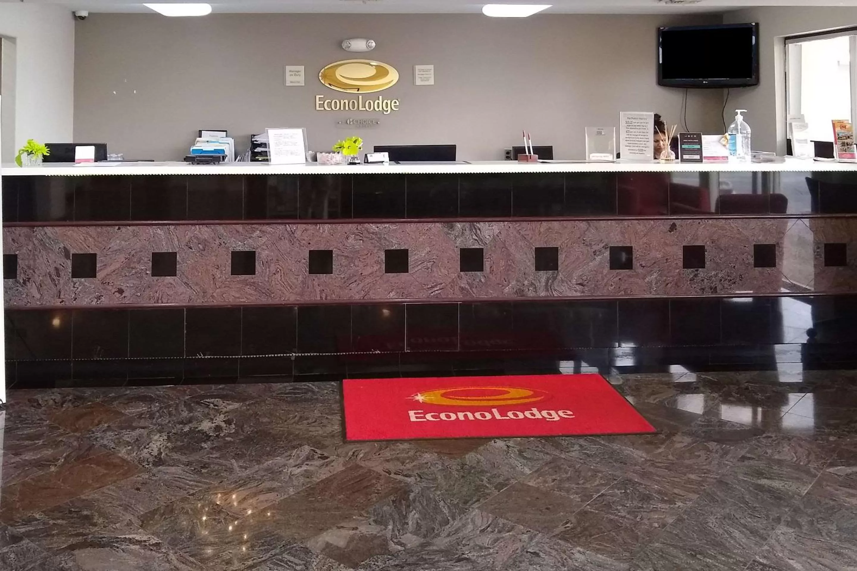 Lobby or reception in Econo Lodge Inn & Suites West - Energy Corridor